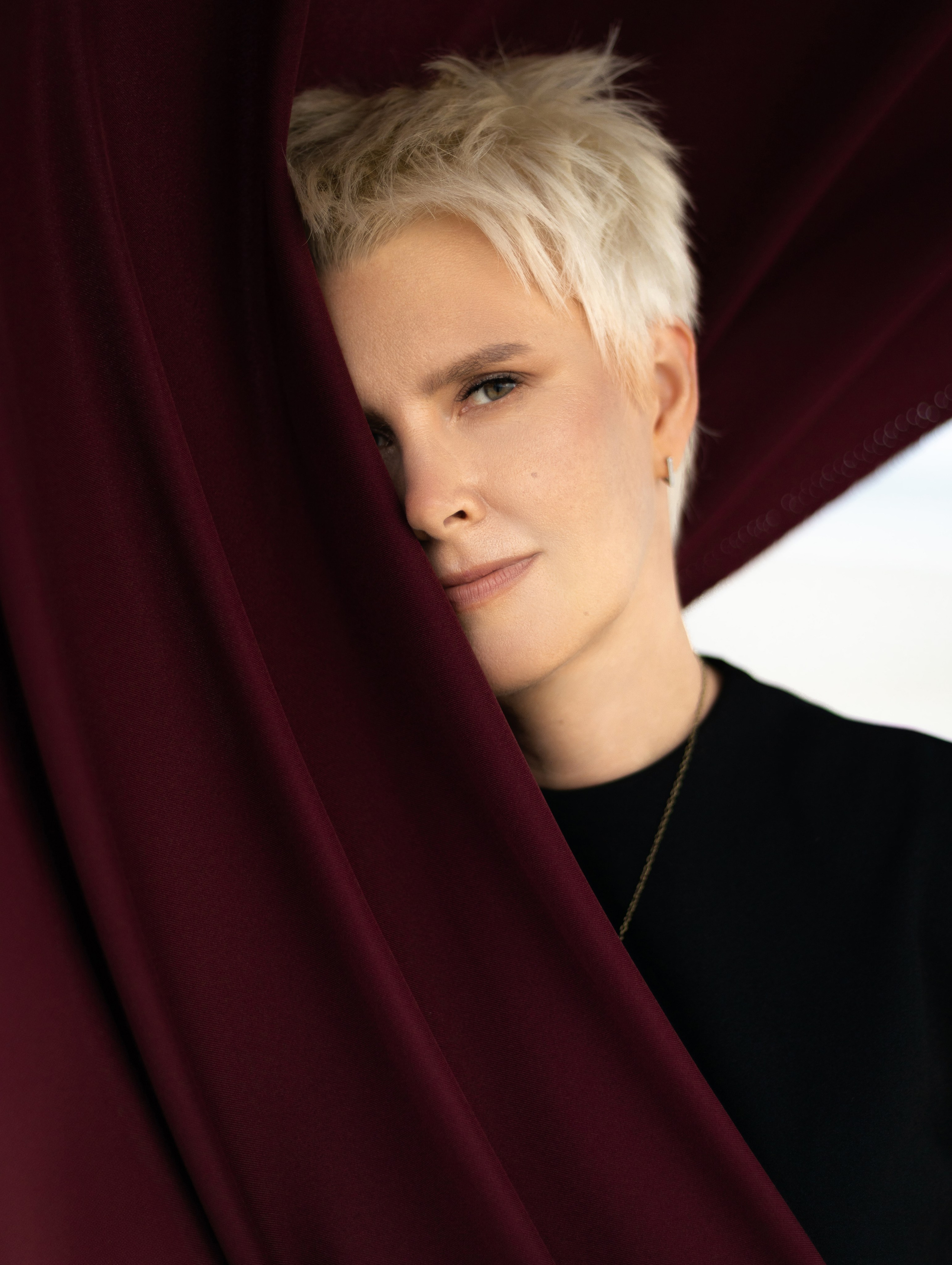 CREATIVE PHOTO SHOOT. HOME