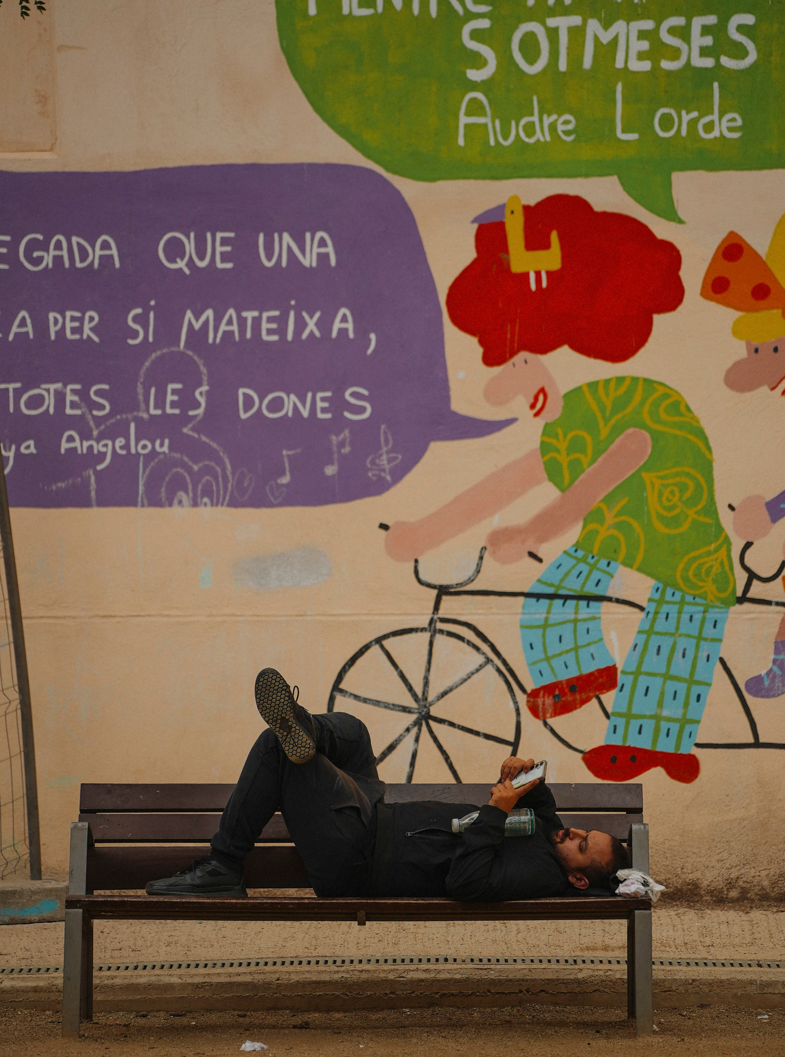 ЕВРОТУР. Стрит-фотография, полная абсурда, идиотизма и красоты