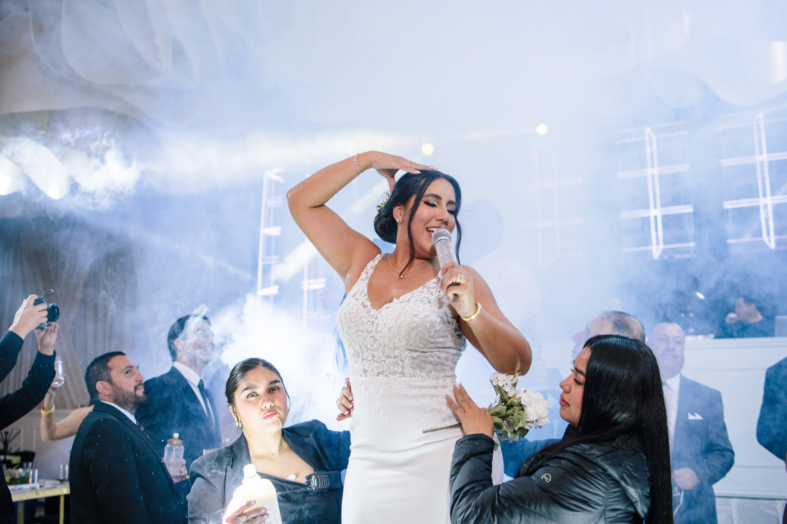 Alejandra y Salvador. Principal