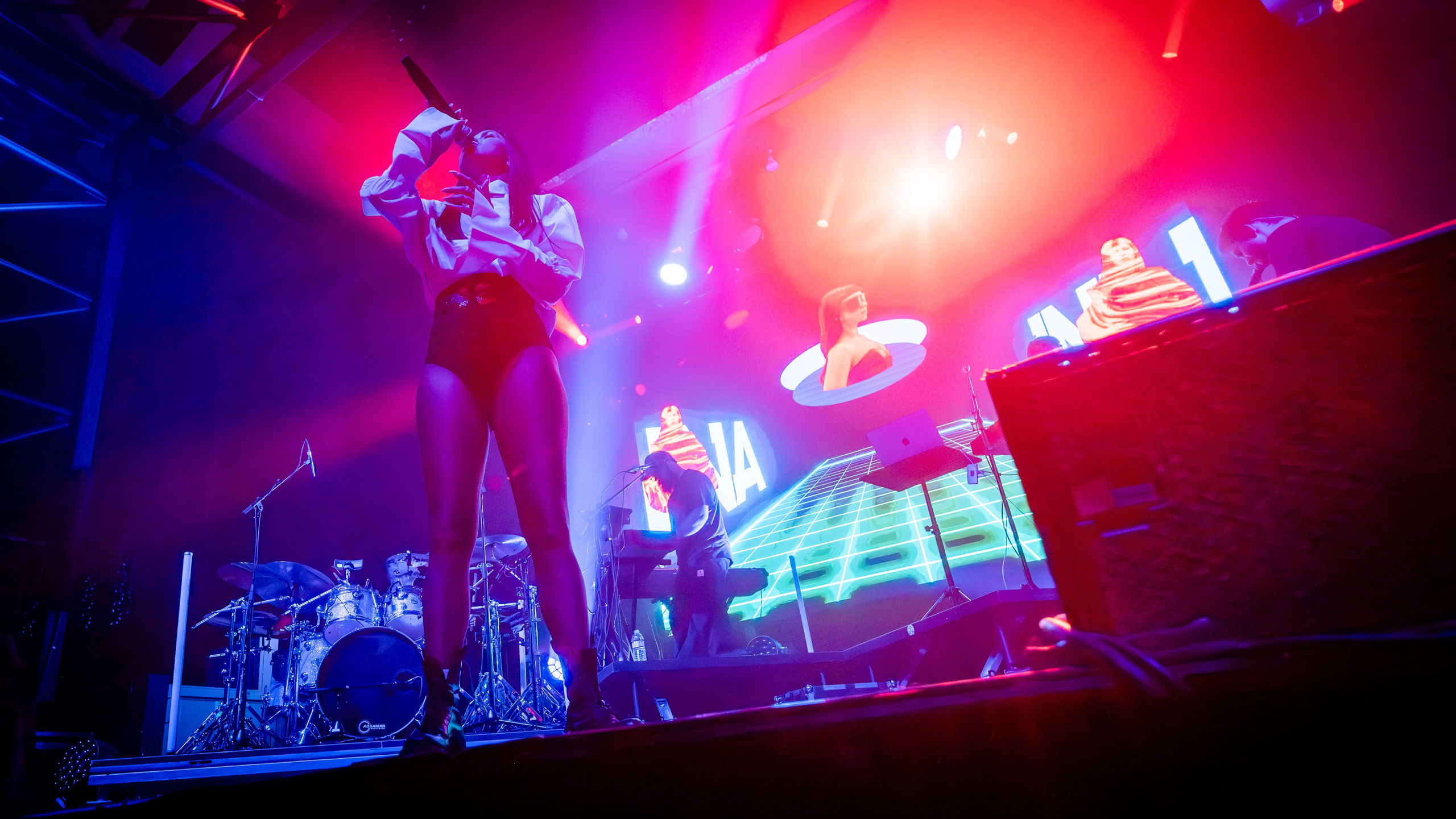 INNA / 2024. Reportage concert portrait photography in the San Francisco Bay Area