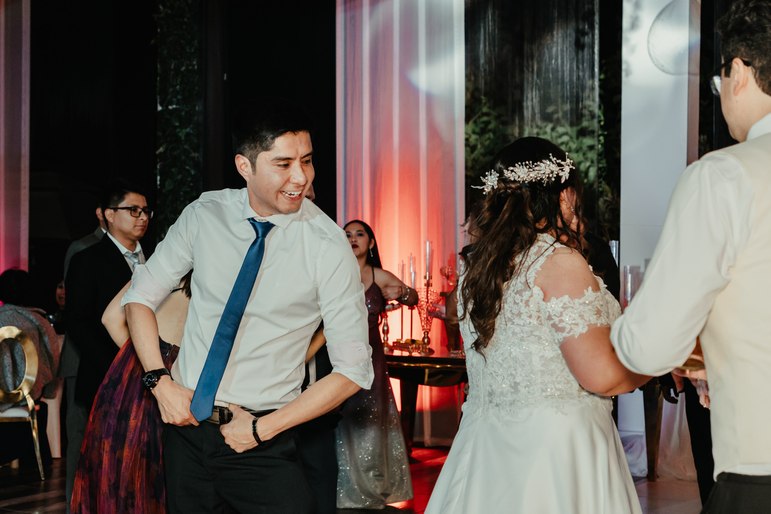 VANIA + LUIS BODA CIVIL. Studio KVTA | Fotografía y Video de Bodas en Arequipa