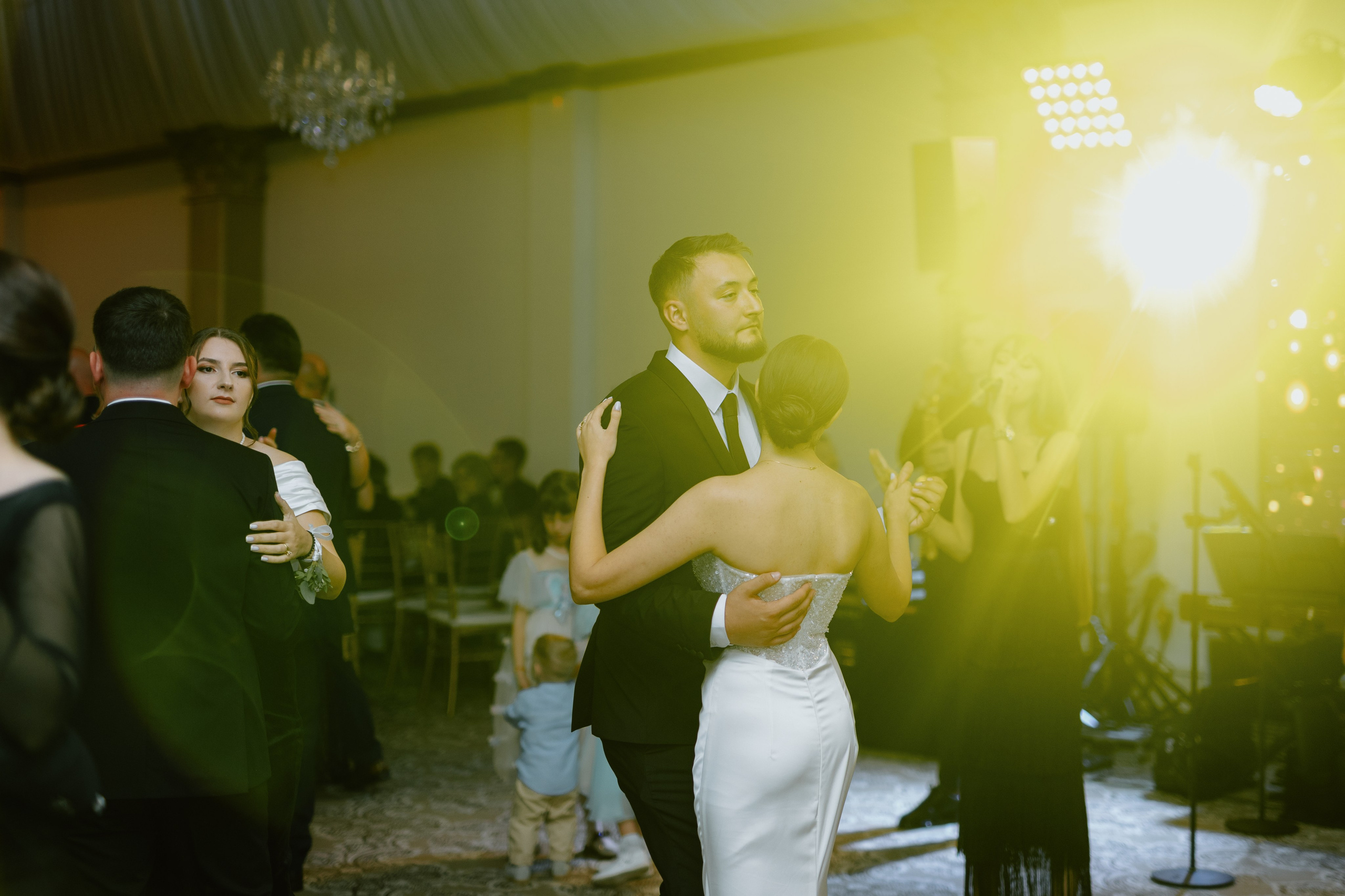 Iustin & Fabiana. Main