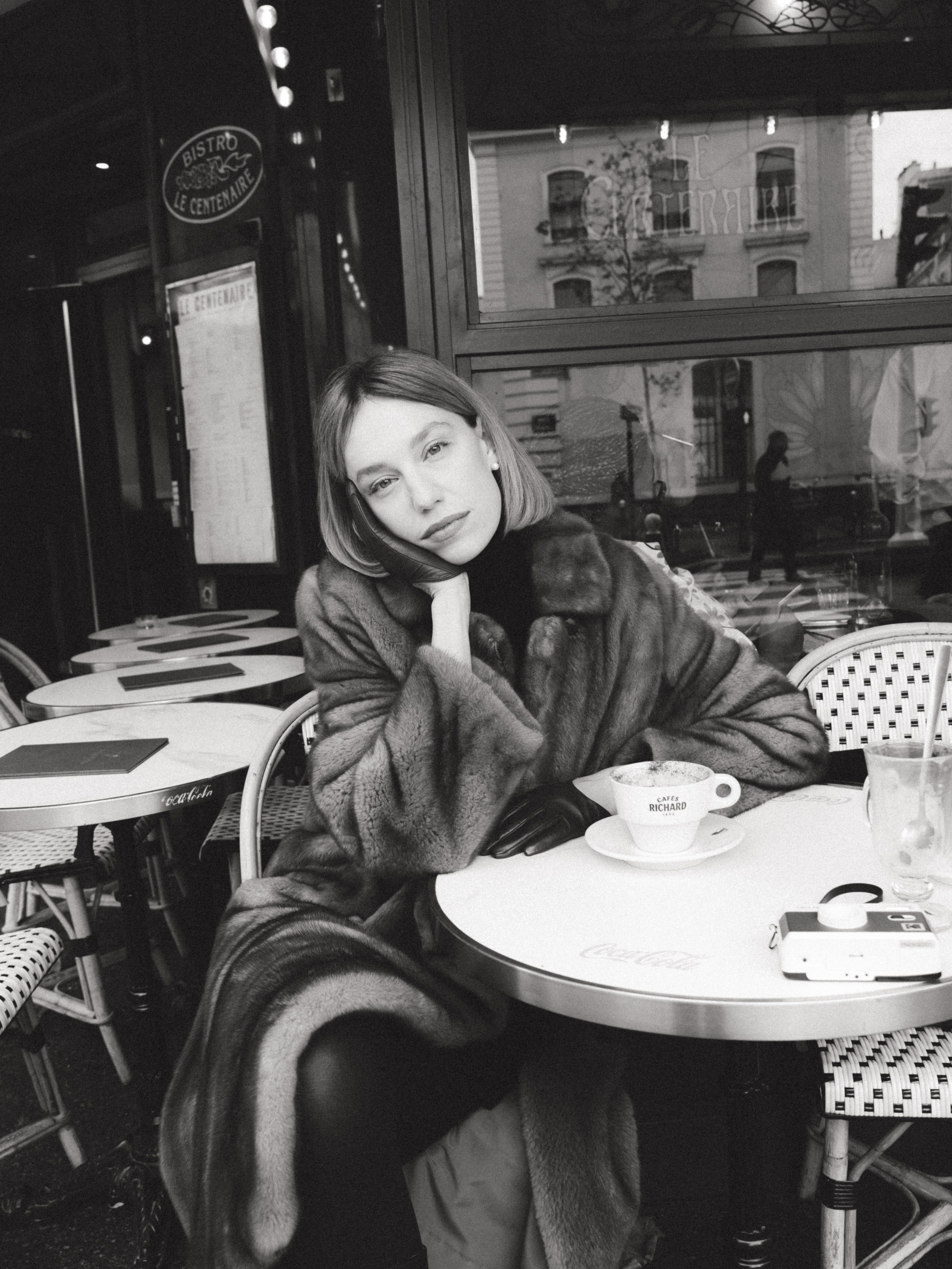 Digital. Mariana, Photographer Paris — Фотограф Париж