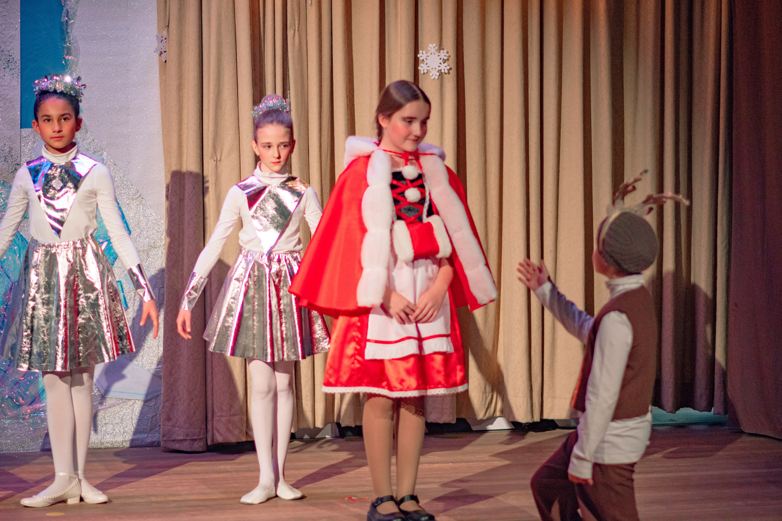 Театральная студия. Семейный и детский фотограф