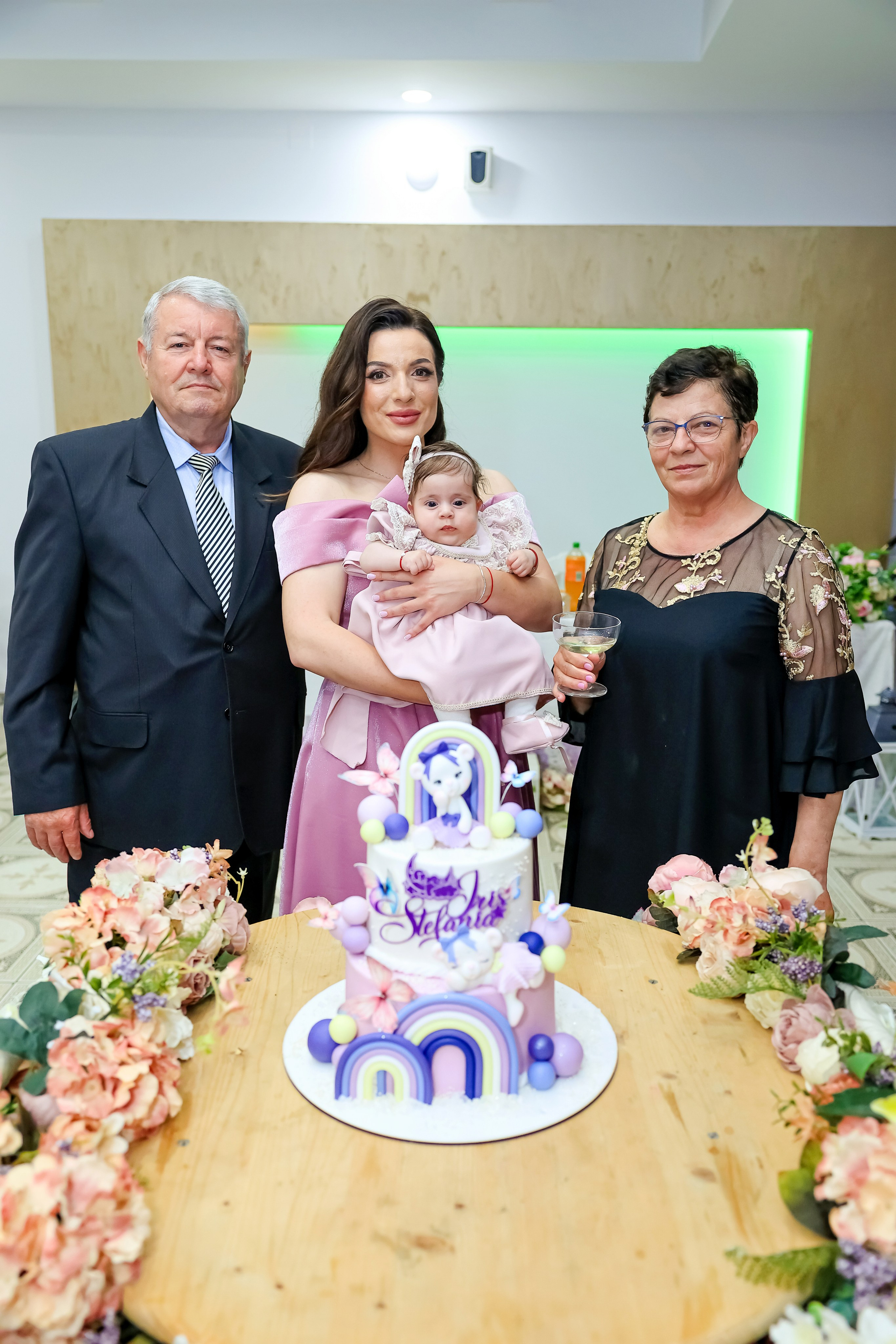 Iris Stefania. Moments By Gub