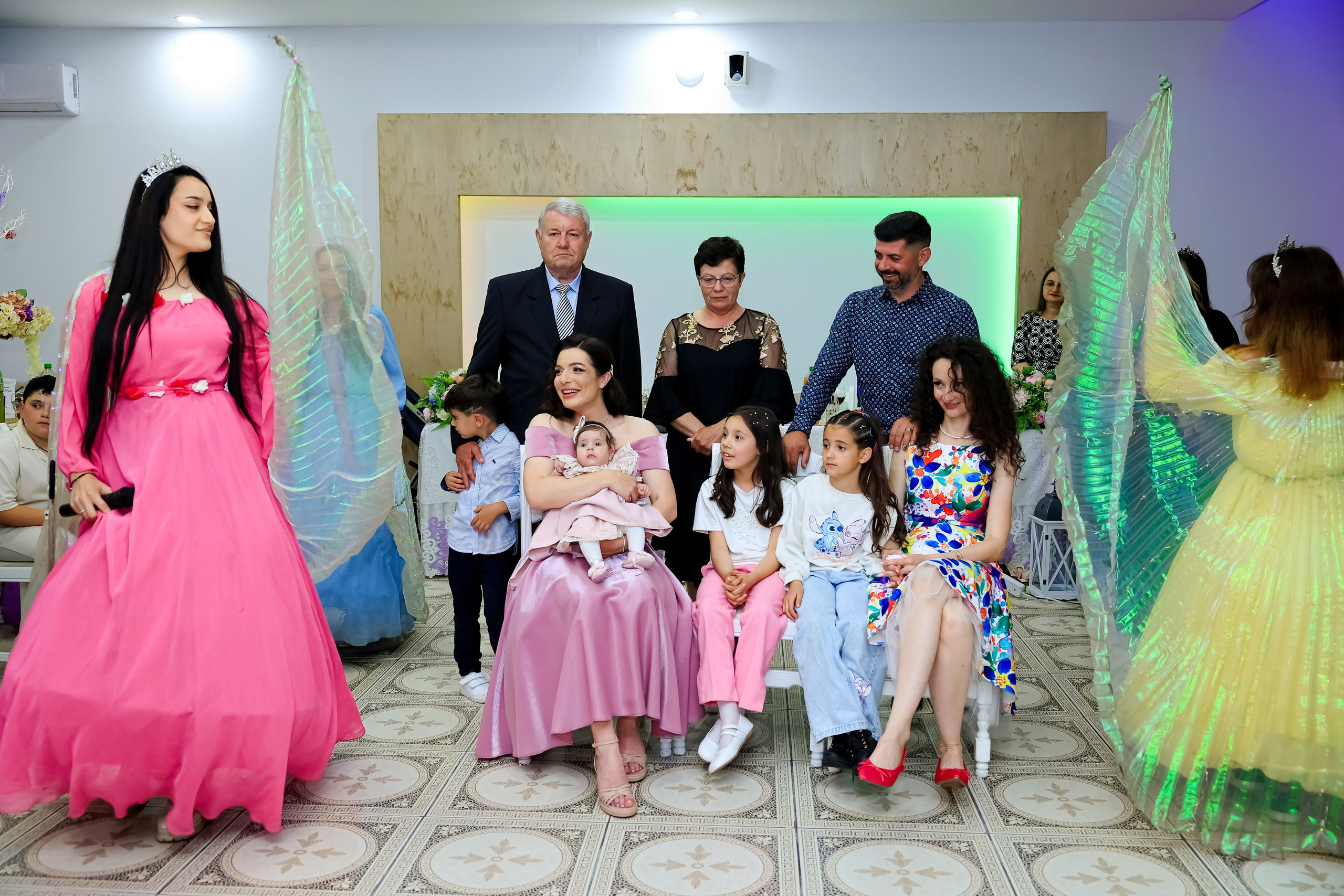 Iris Stefania. Moments By Gub