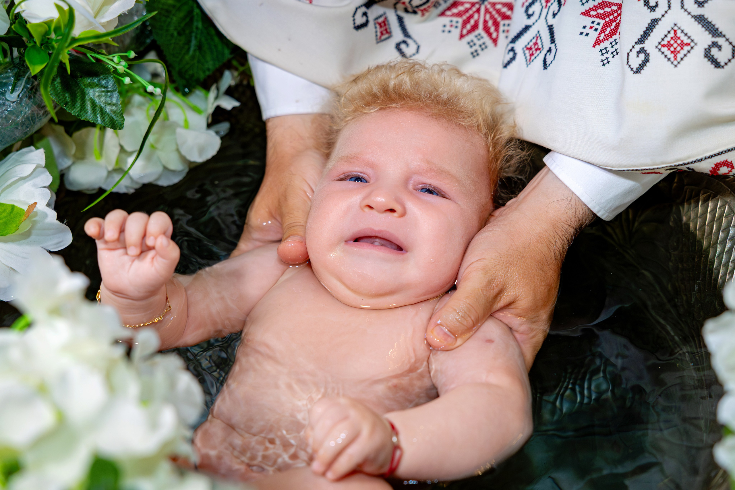 Eric Ionut. Moments By Gub