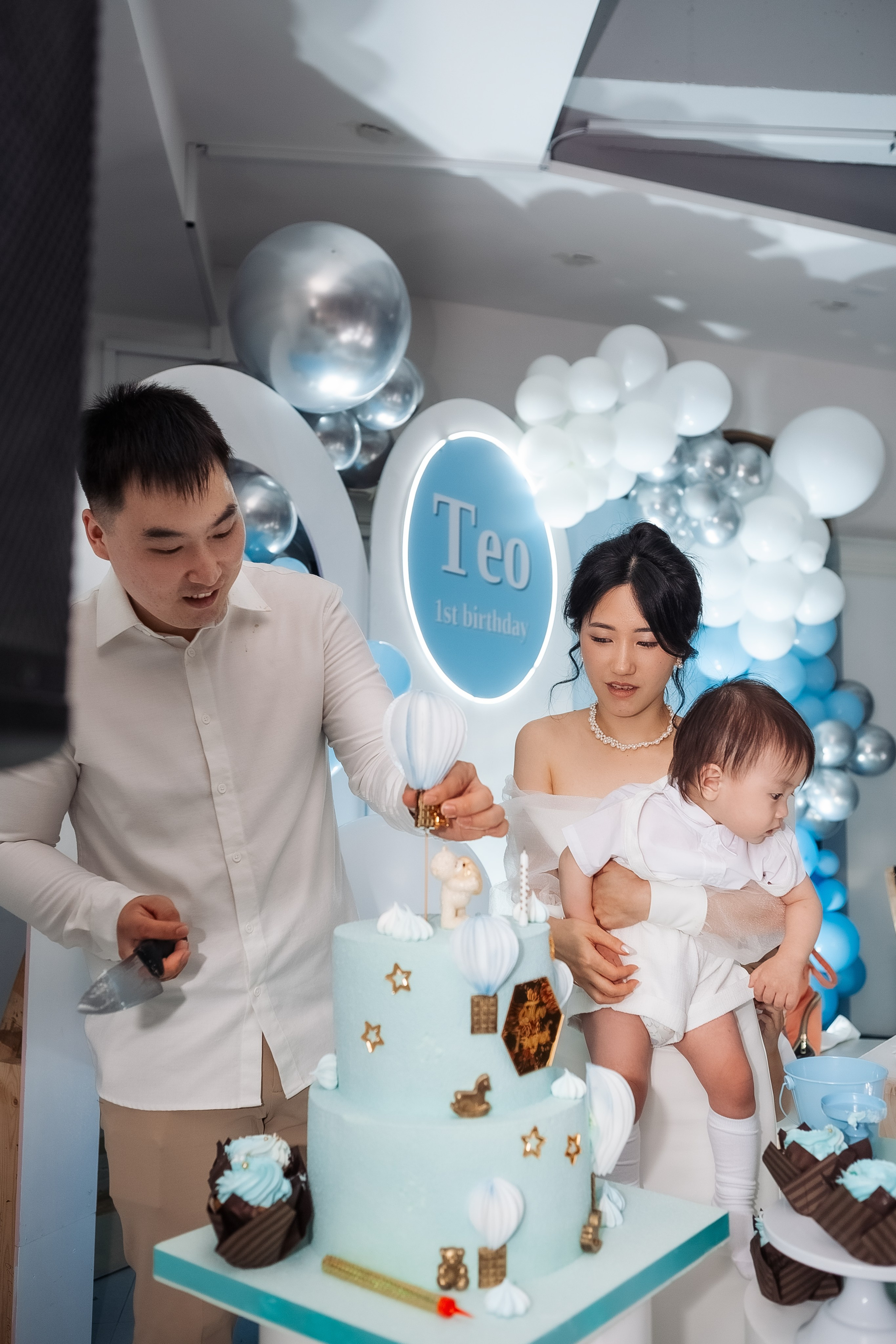 Тео дома и в ресторане. Фотограф беременности, ньюборн и годовасиков в Корее Жанна Хан