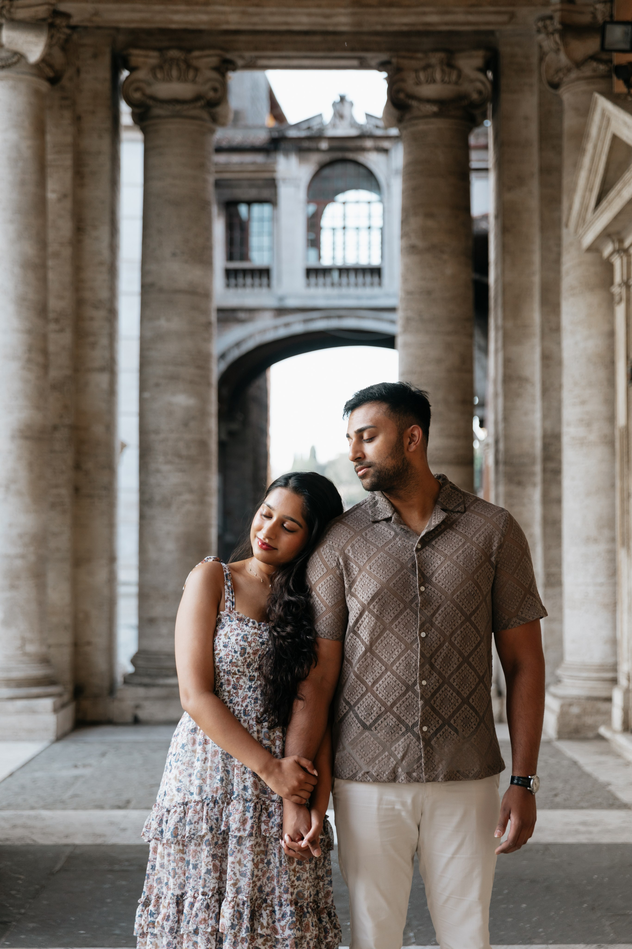 Couple photoshoot in Rome. Photographer in Rome