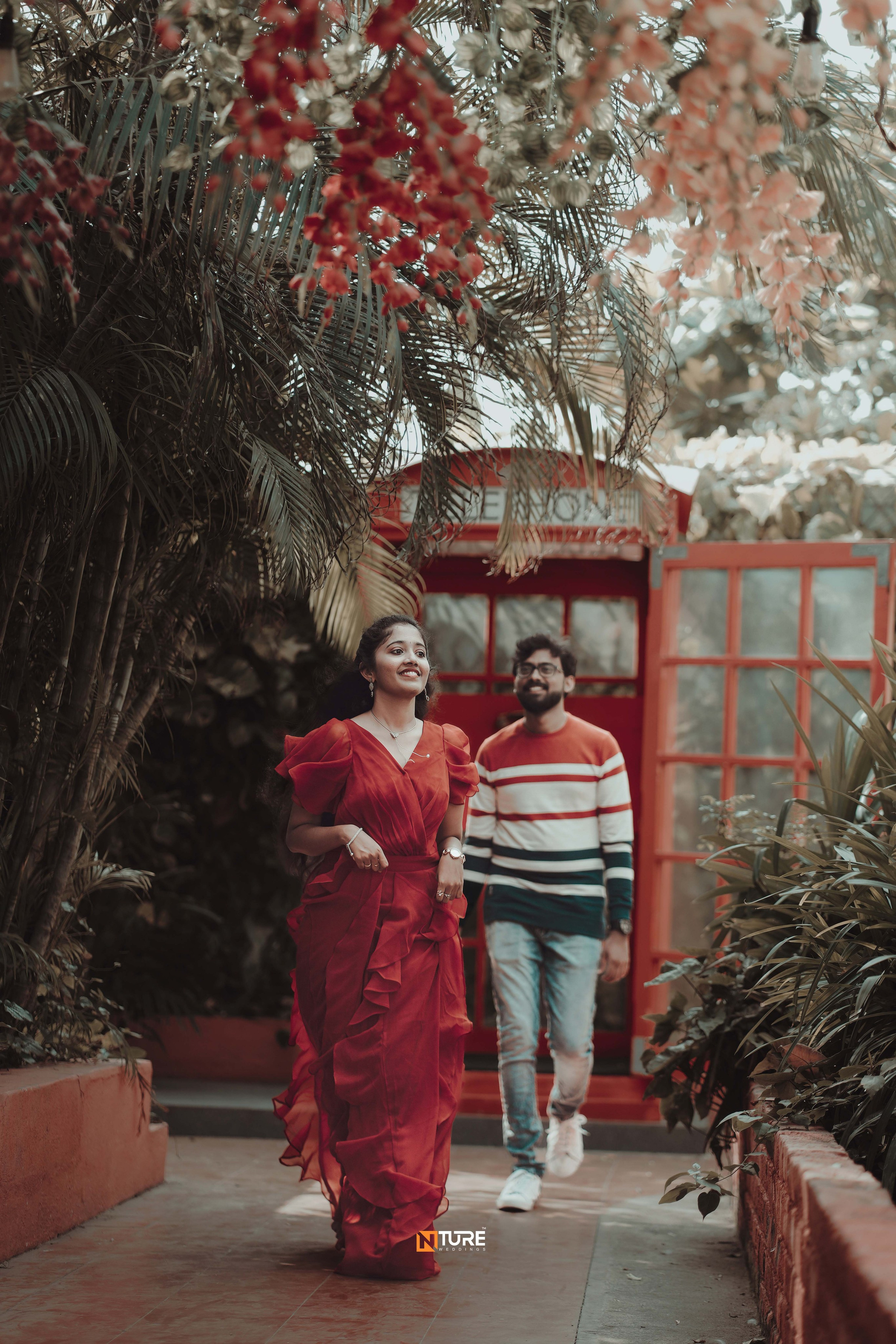 PHOTOS. NTURE WEDDING