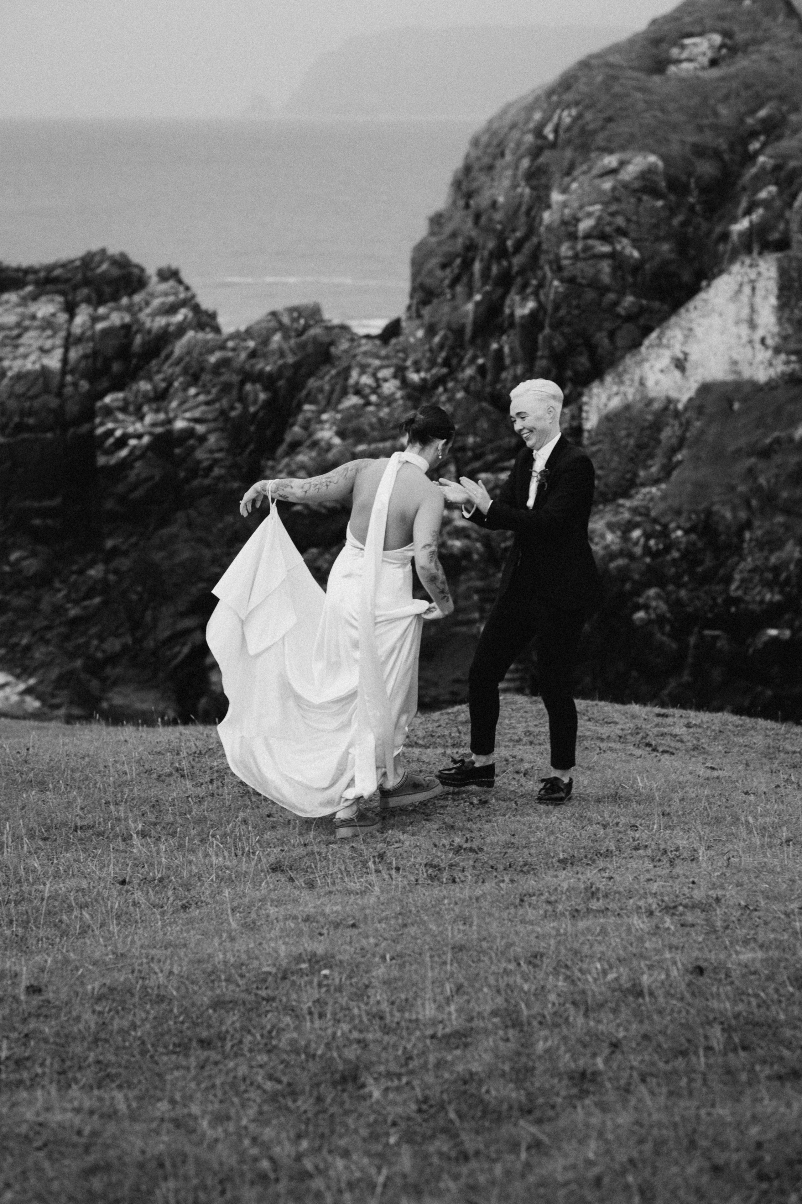Elopement photoshoot in Ireland. Wedding & Family photographer in County Donegal and Dublin, Ireland