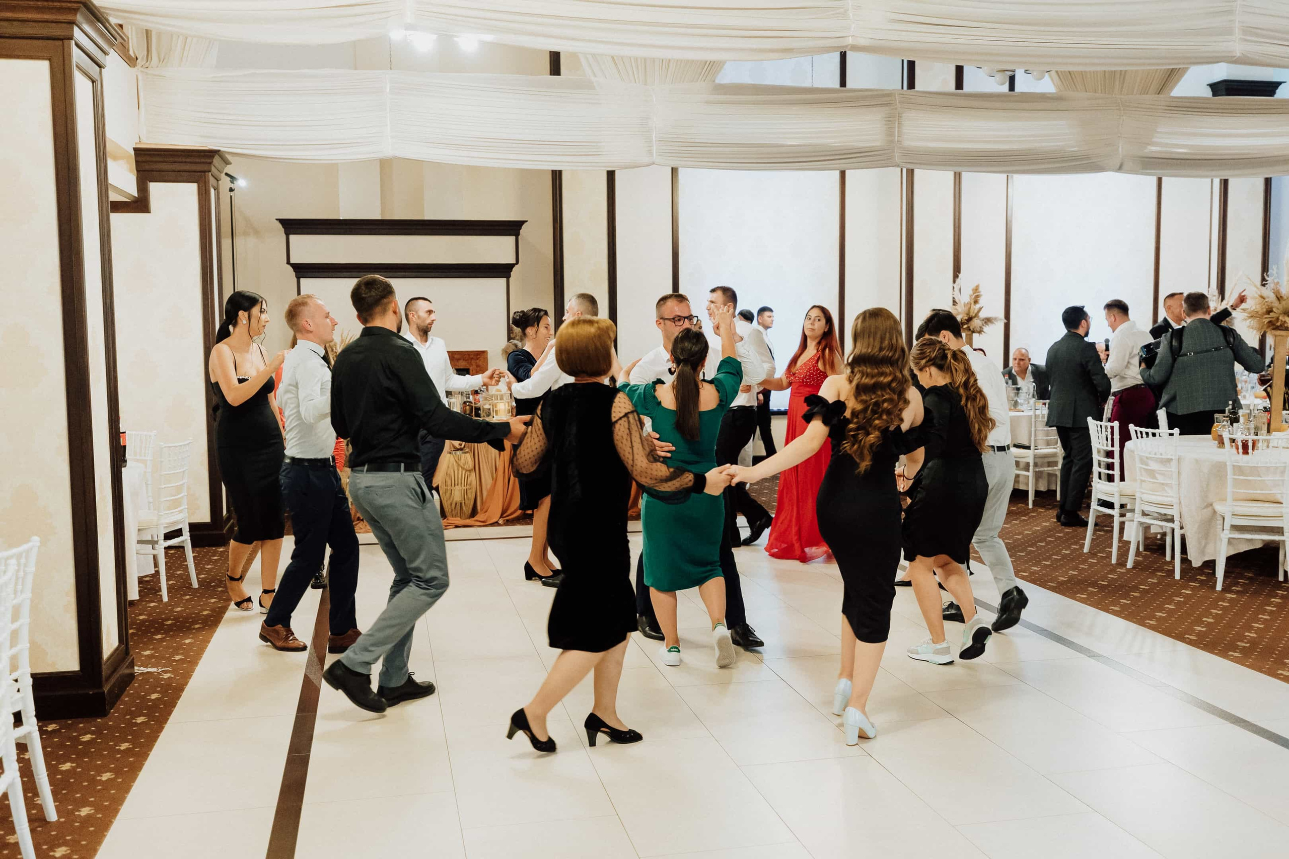 Stefanel & Elena. MovieFrames.ro