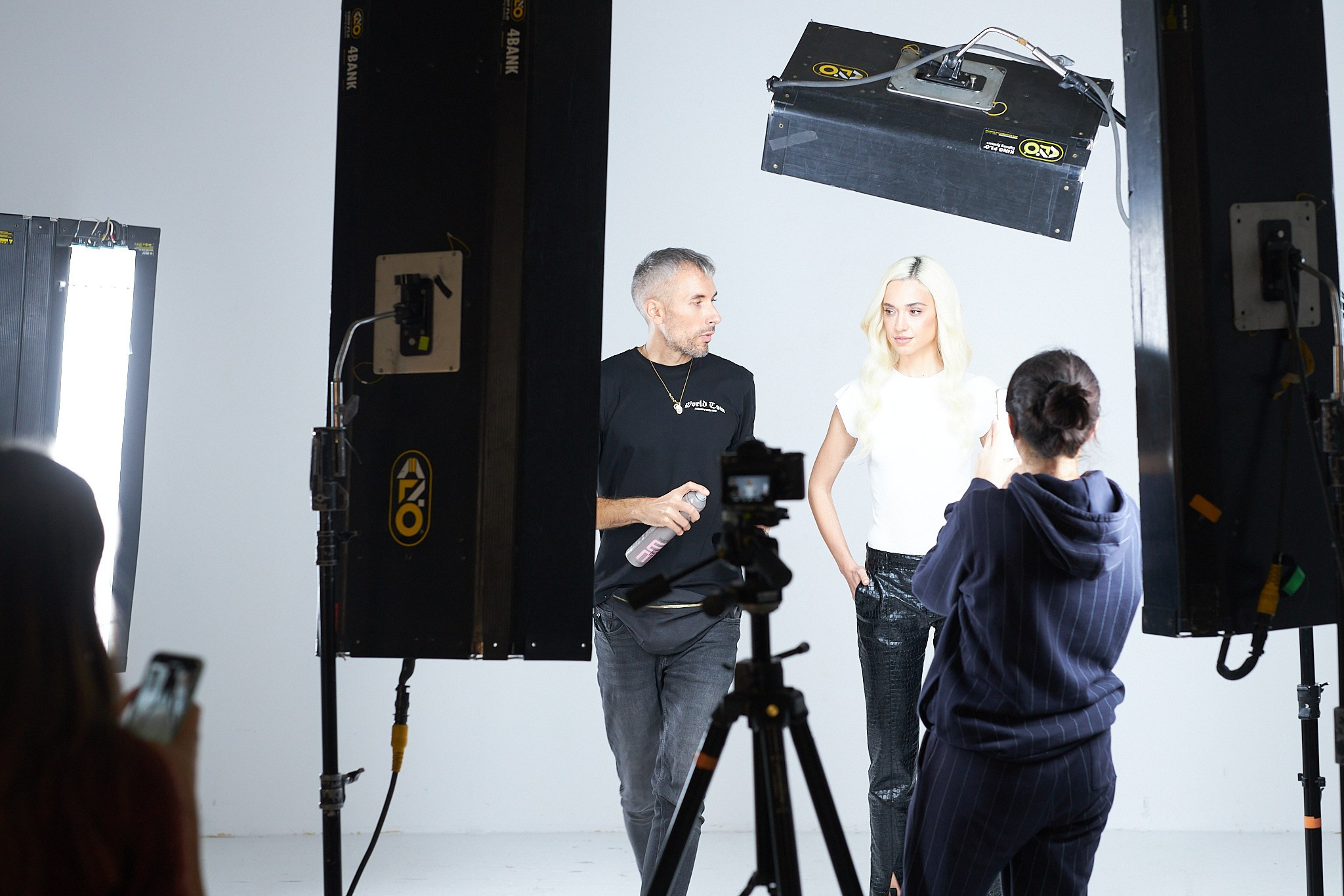 Studio Photogenic. Commercial and studio photographer in Belgrade