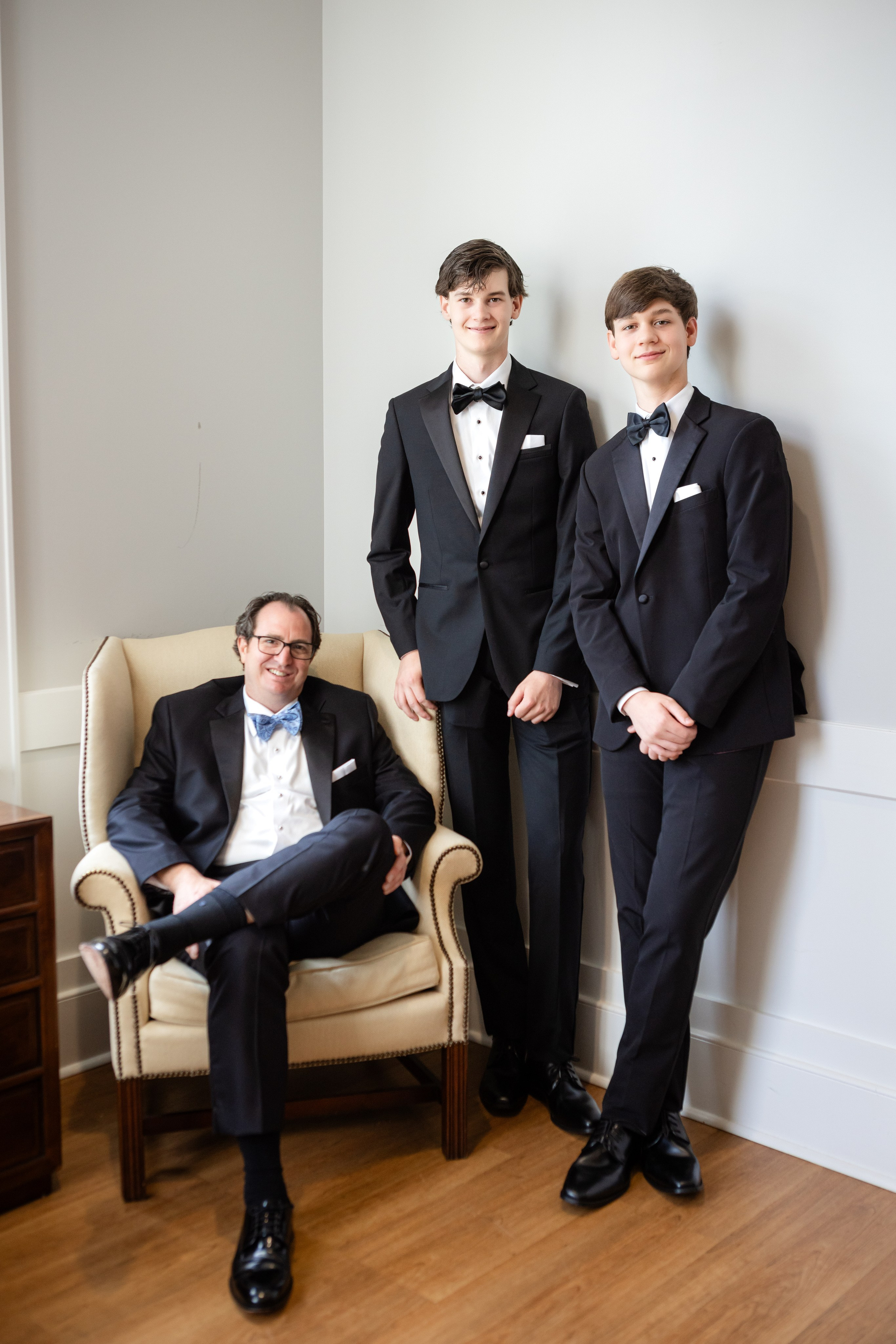 Anne and Aaron: A Love Story Written in Music and Art in Greenville SC. Wedding and portrait photography in Greenville SC