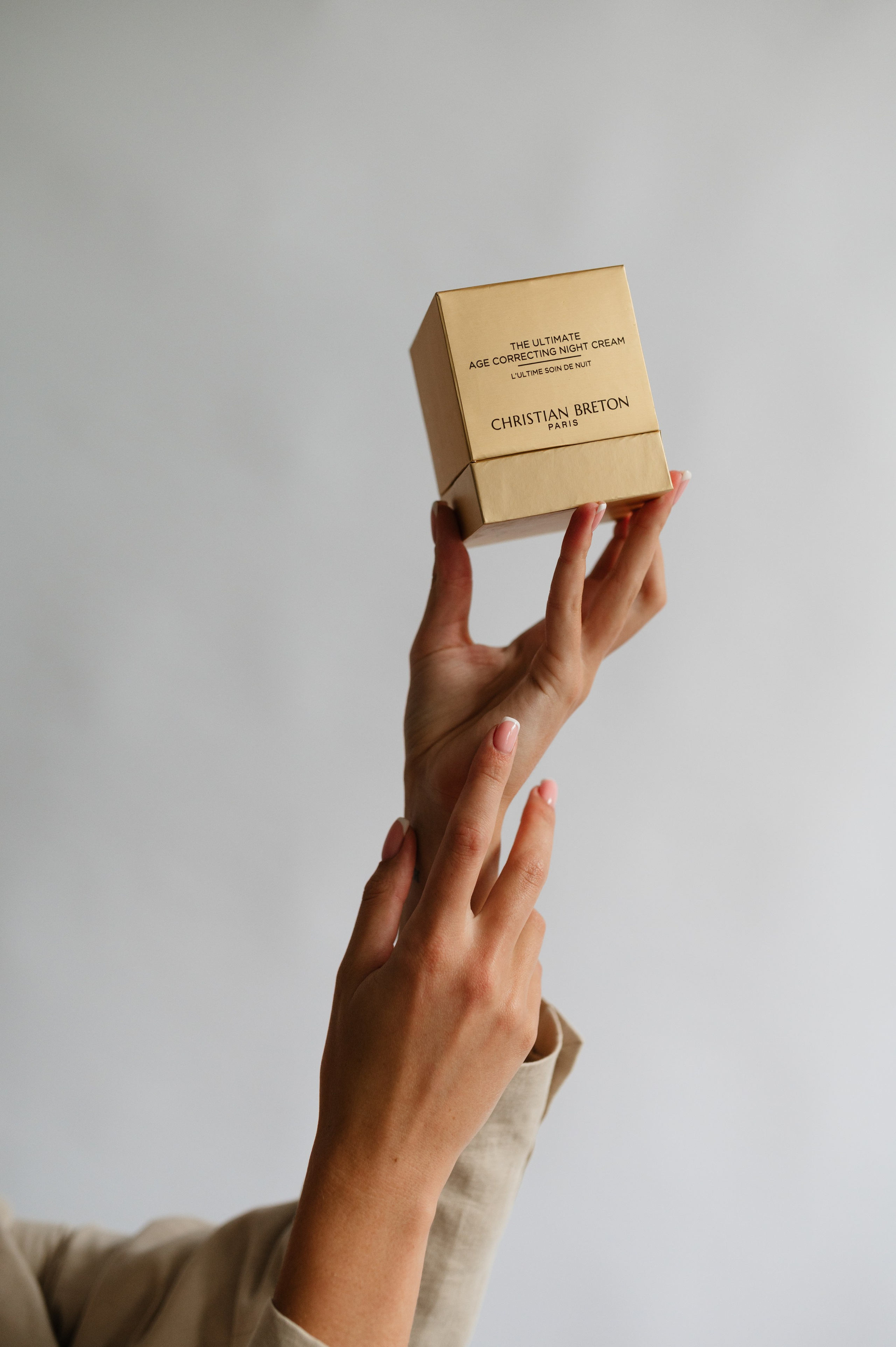 Skin&Care beauty shop. ANNA-MARIA PHOTO CONTENT CREATOR — фотограф, эстет, художник и визуальный эксперт в Instagram, работающий в Праге