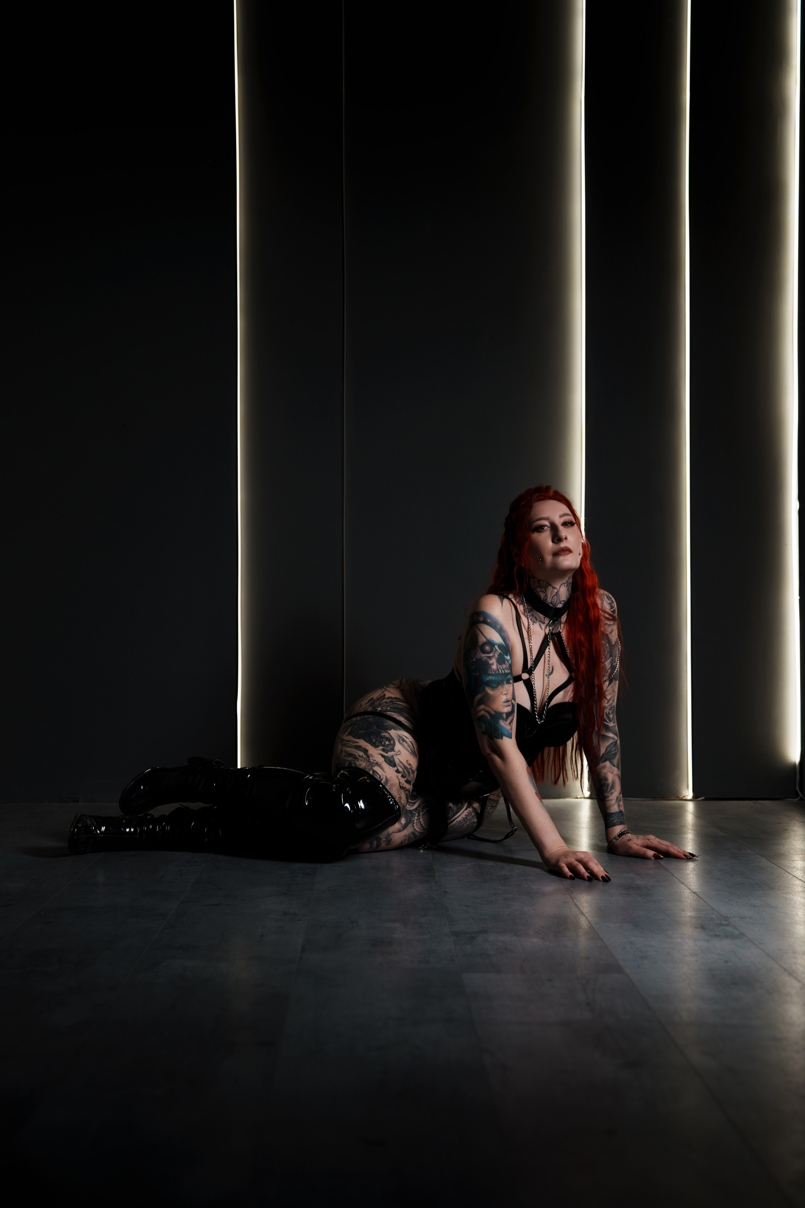 Victoria | Premium collaboration with snakes in a studio in Warsaw. Roman Volkov 🐍 Snake Father Warsaw, Poland