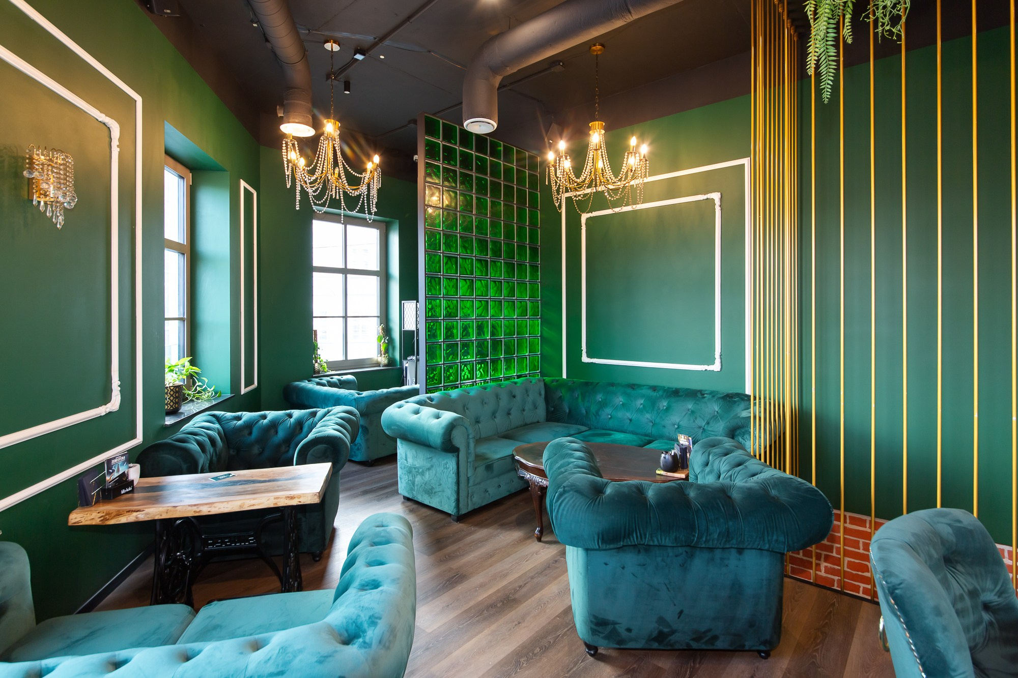 Fotografia nieruchomości, wnętrz, mieszkań, restauracji, biur i apartamentów. Wedding and portrait photographer in Poland Vitali Frozen