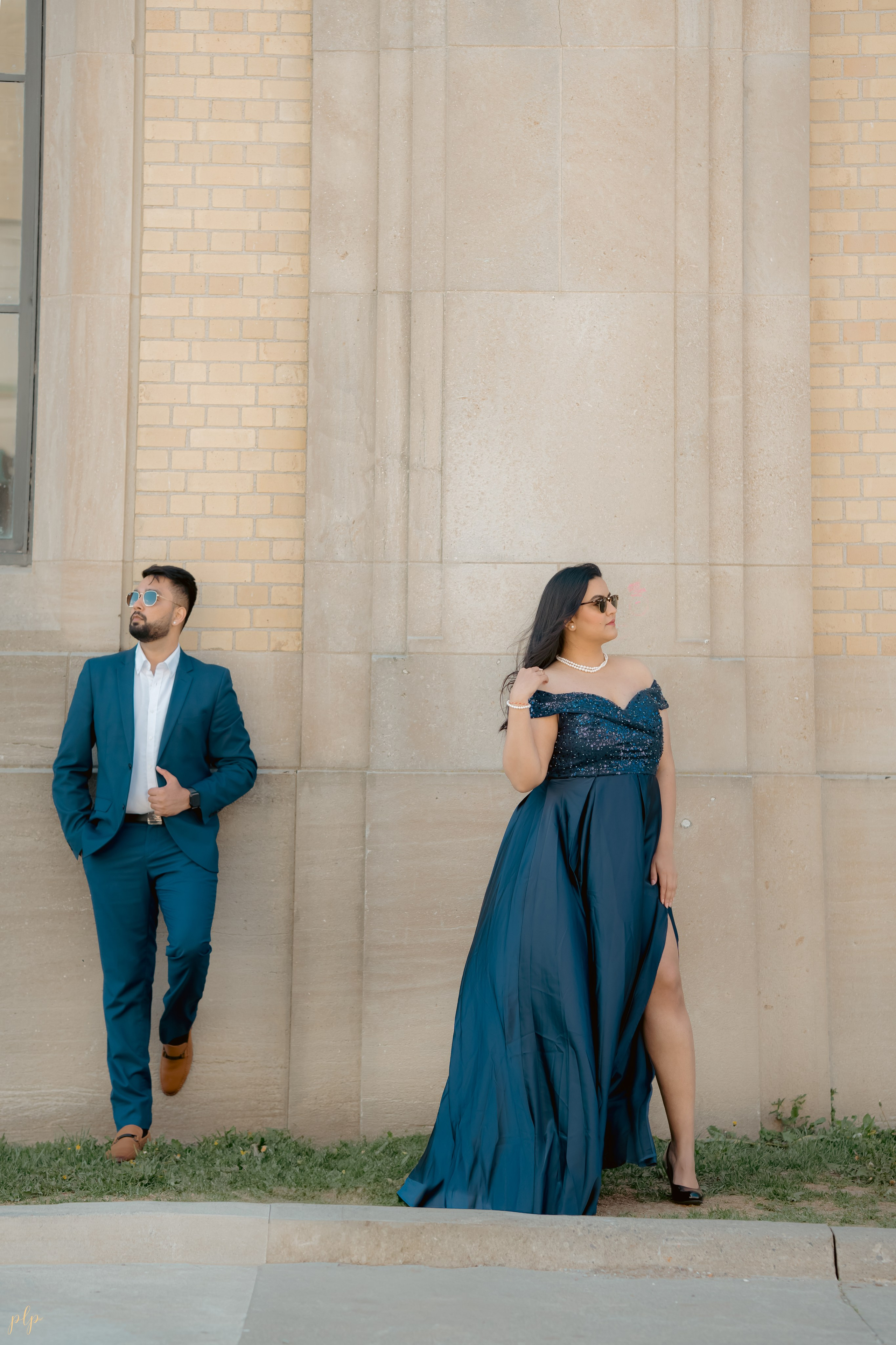 Dhairya and Krupali. Wedding Photographers and Filmmakers