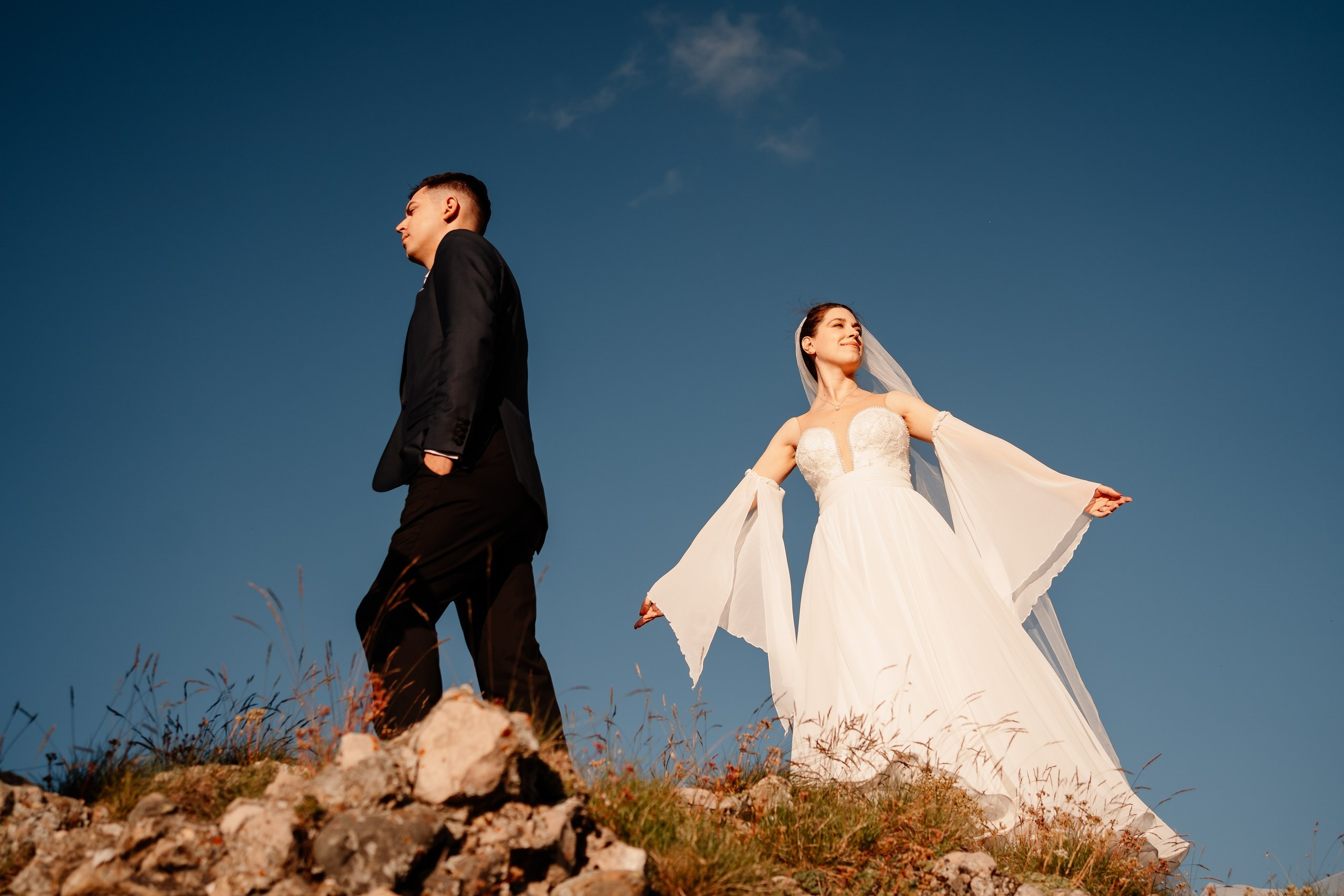 Trash the dress — Lorena&Adi  - Mihai Popa. Mihai Popa |Wedding Photographer | Worldwide | Bucharest