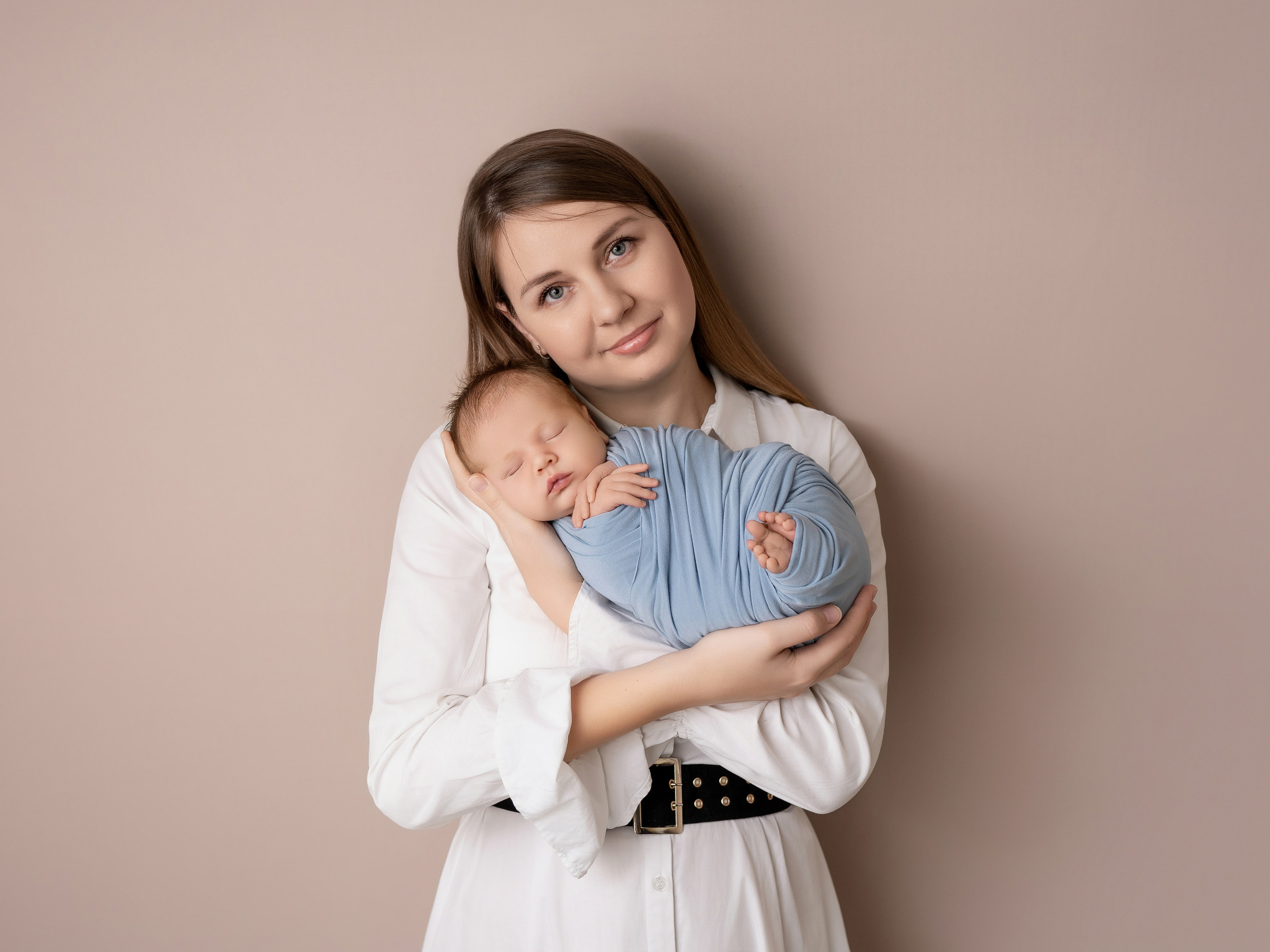 Esu Aleksandra naujagimių ir kudikių fotografė iš Vilniaus