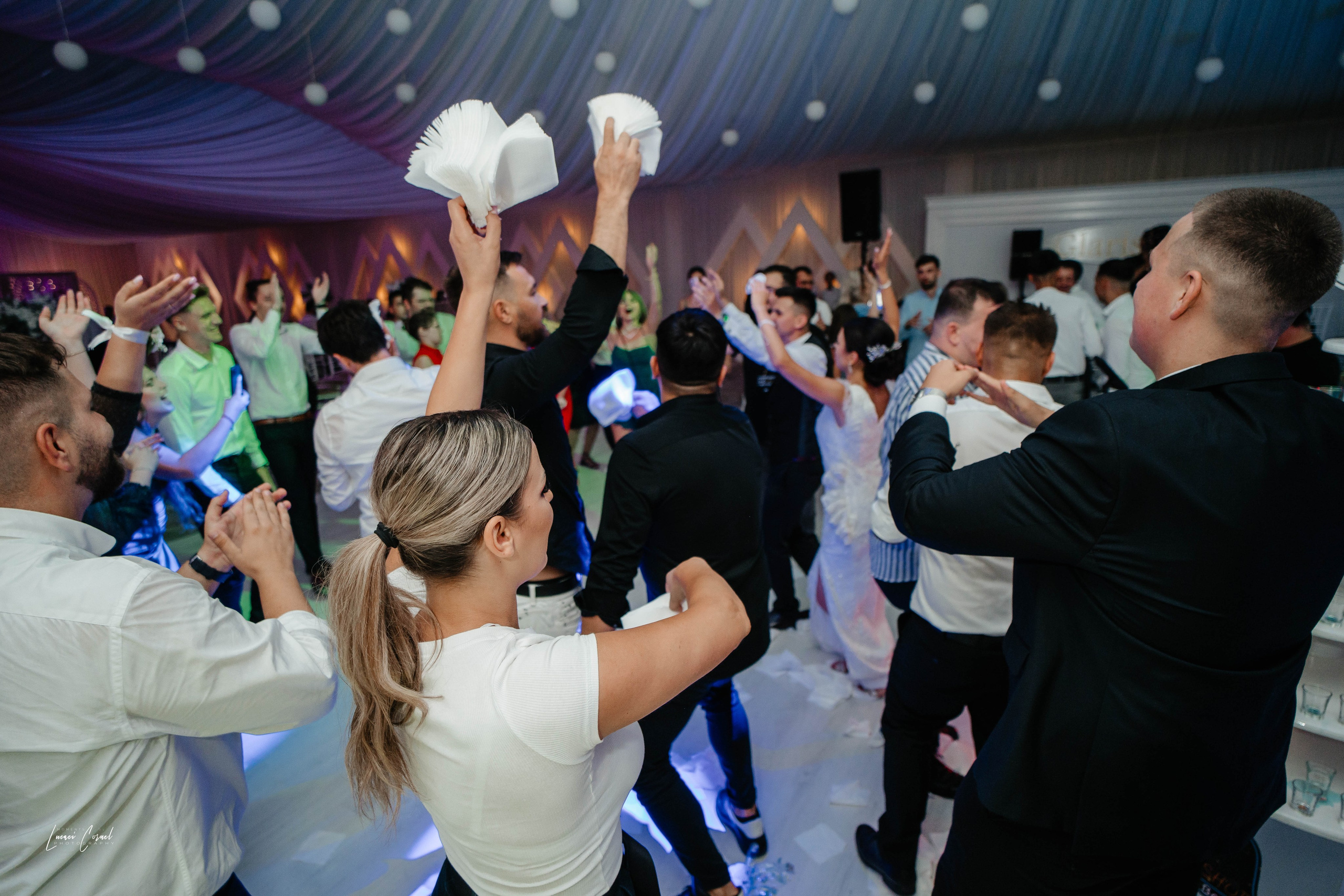 Amalia & Denis – Poveste foto de iubire. Fotograf de nuntă, corporate, botezuri, majorate și aniversări Roman, Lucaci Cornel