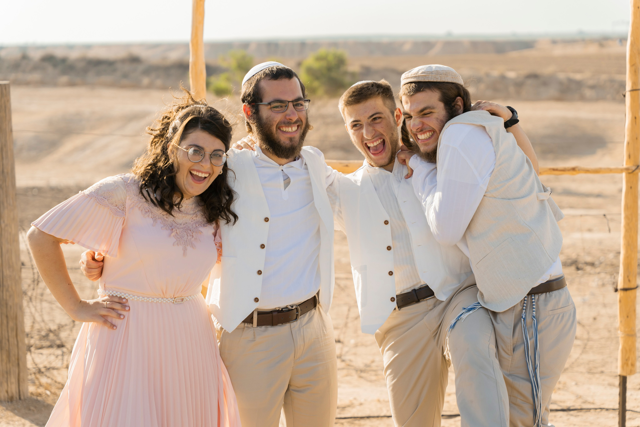 אביה ואחיה. יוסף מזרחי צילום חתונה, ברית וזוגיות. צלם מקצועי שאוהב להוציא אתכם הכי יפים ברגעים הכי מרגשים