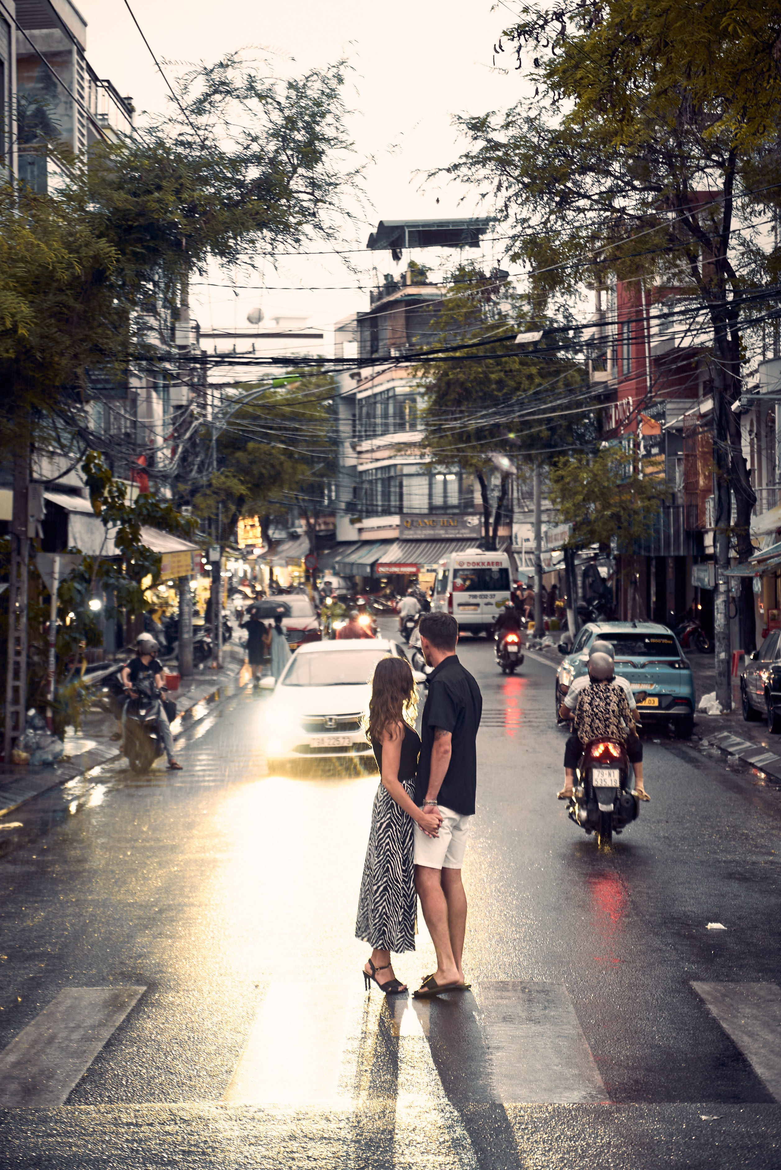 Под дождём. Семейный фотограф в Нячанге. Прогулки, lovestory, свадебные, студийные съёмки