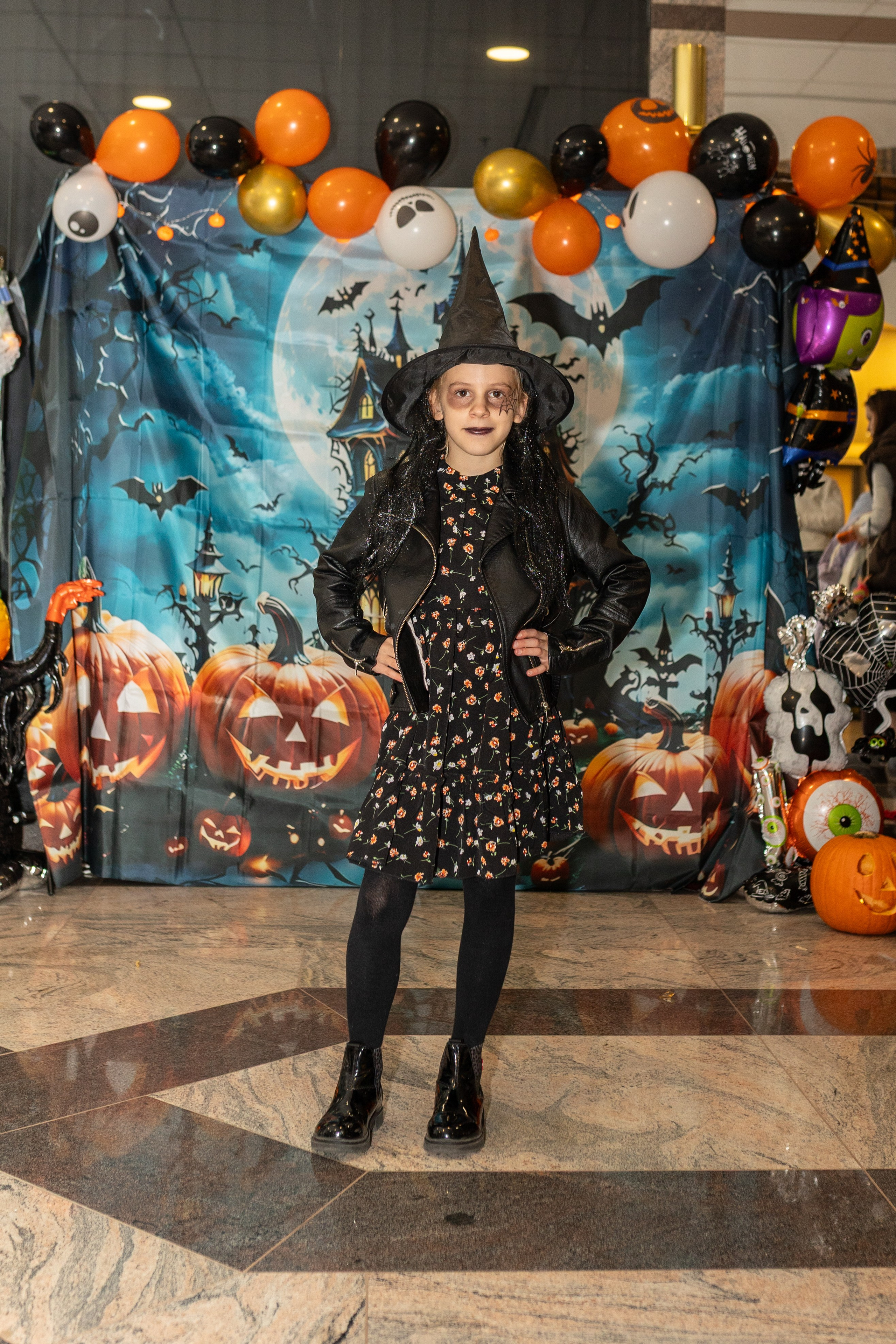 Leo dance studio Helloween 2025. Семейный и детский фотограф в Варшаве Мила Бобровская