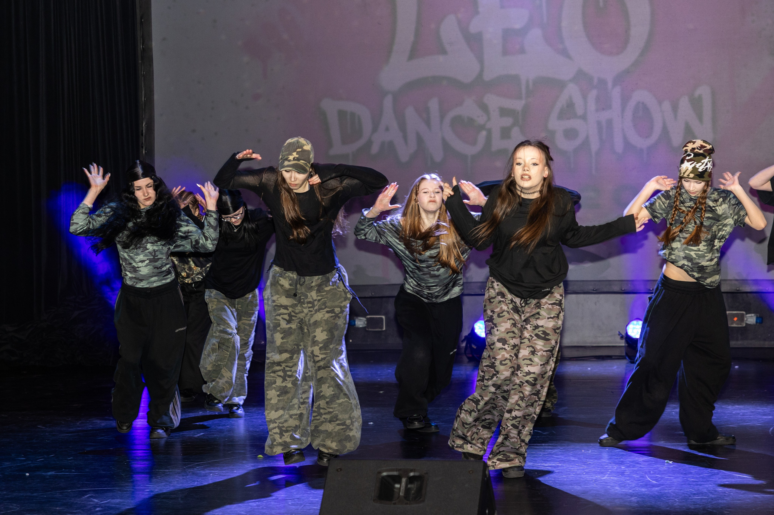 LEO DANCE SHOW WINTER 2025. Семейный и детский фотограф в Варшаве Мила Бобровская