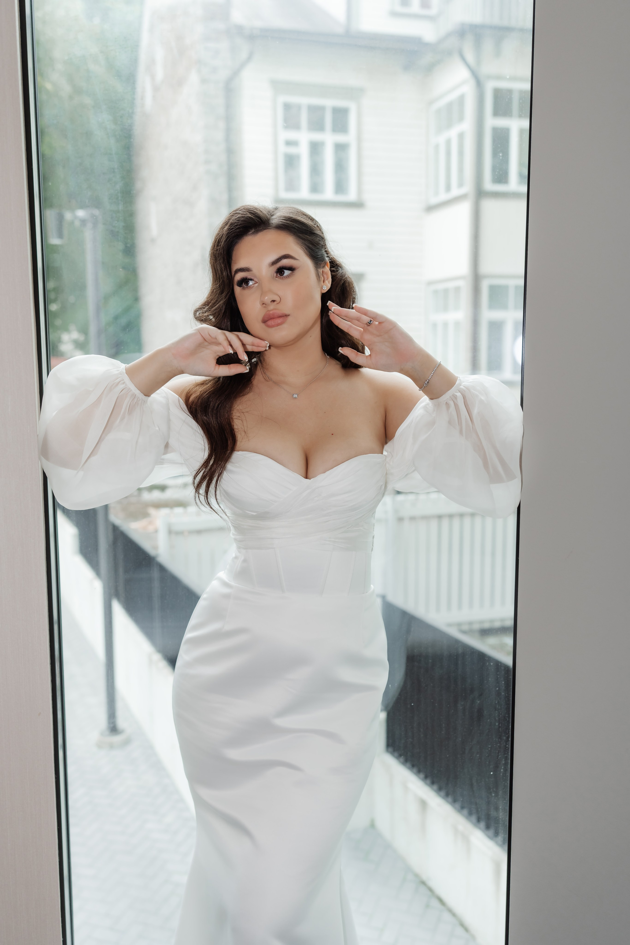 NATACHA & JURI. HOME