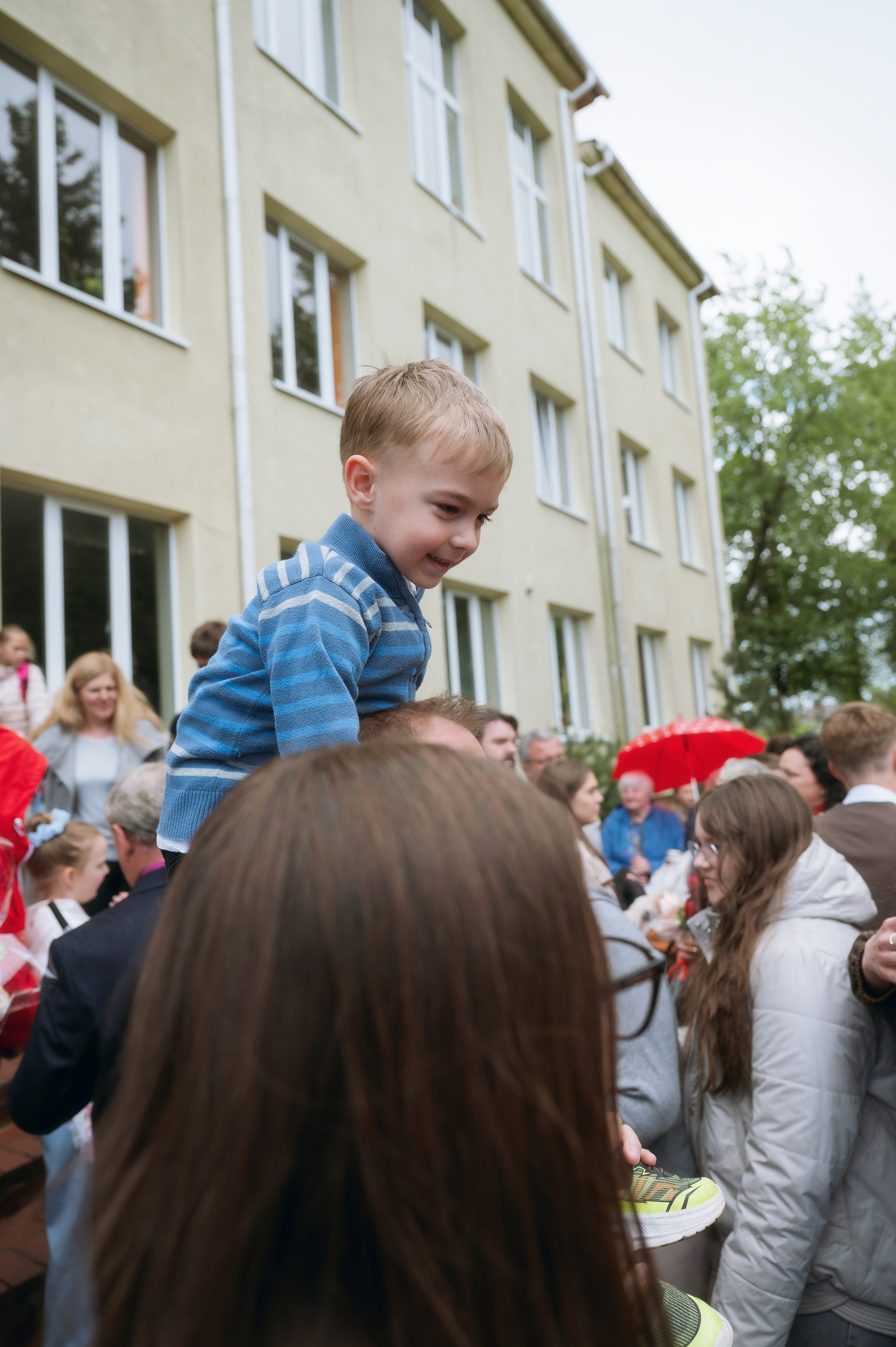 Paskutinis skambutis Joniškėlyje. Vestuvių fotografė Santa Jonuškė | Šiaulių apskritis, Panevėžio apskritis ir visa Lietuva