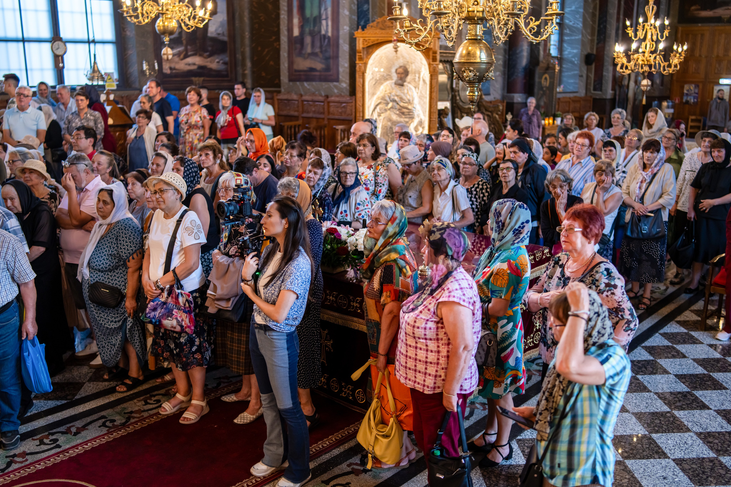 Hram Biserica Sfânta Vineri din Ploiești. Mihai Alexandra Events