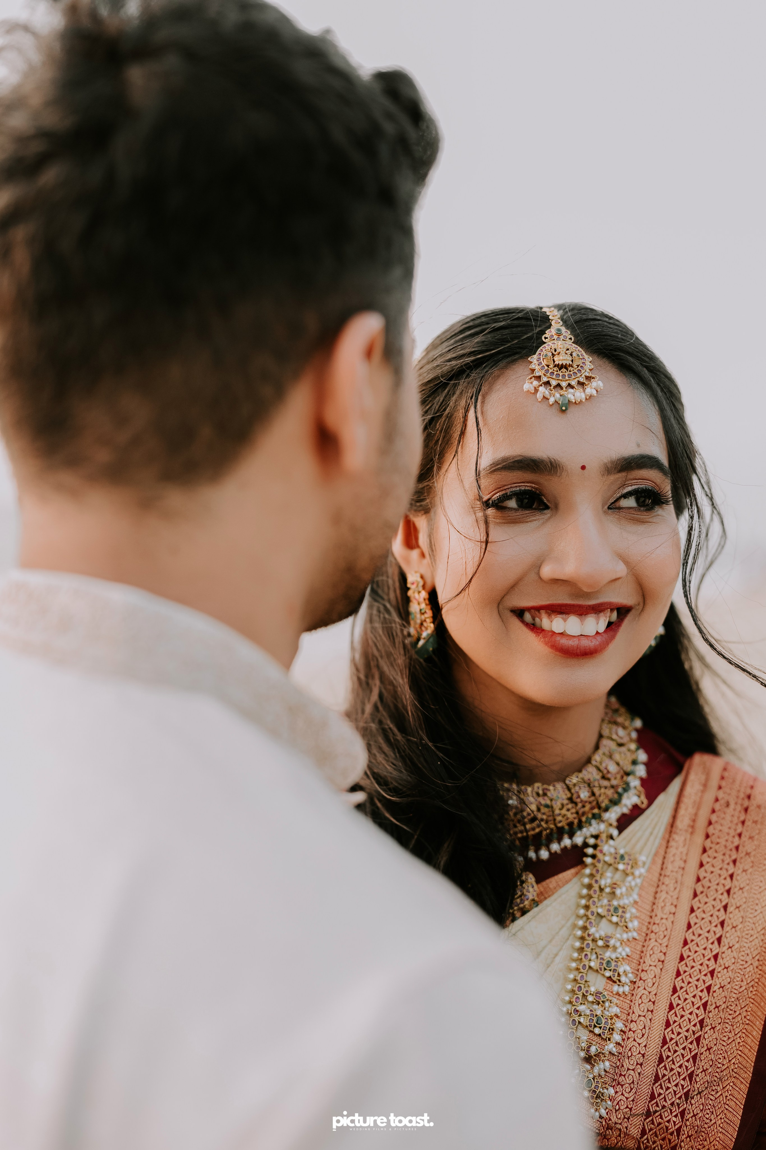 Traditional Kerala Hindu Wedding. Fine art Wedding Photographers in India & Canada
