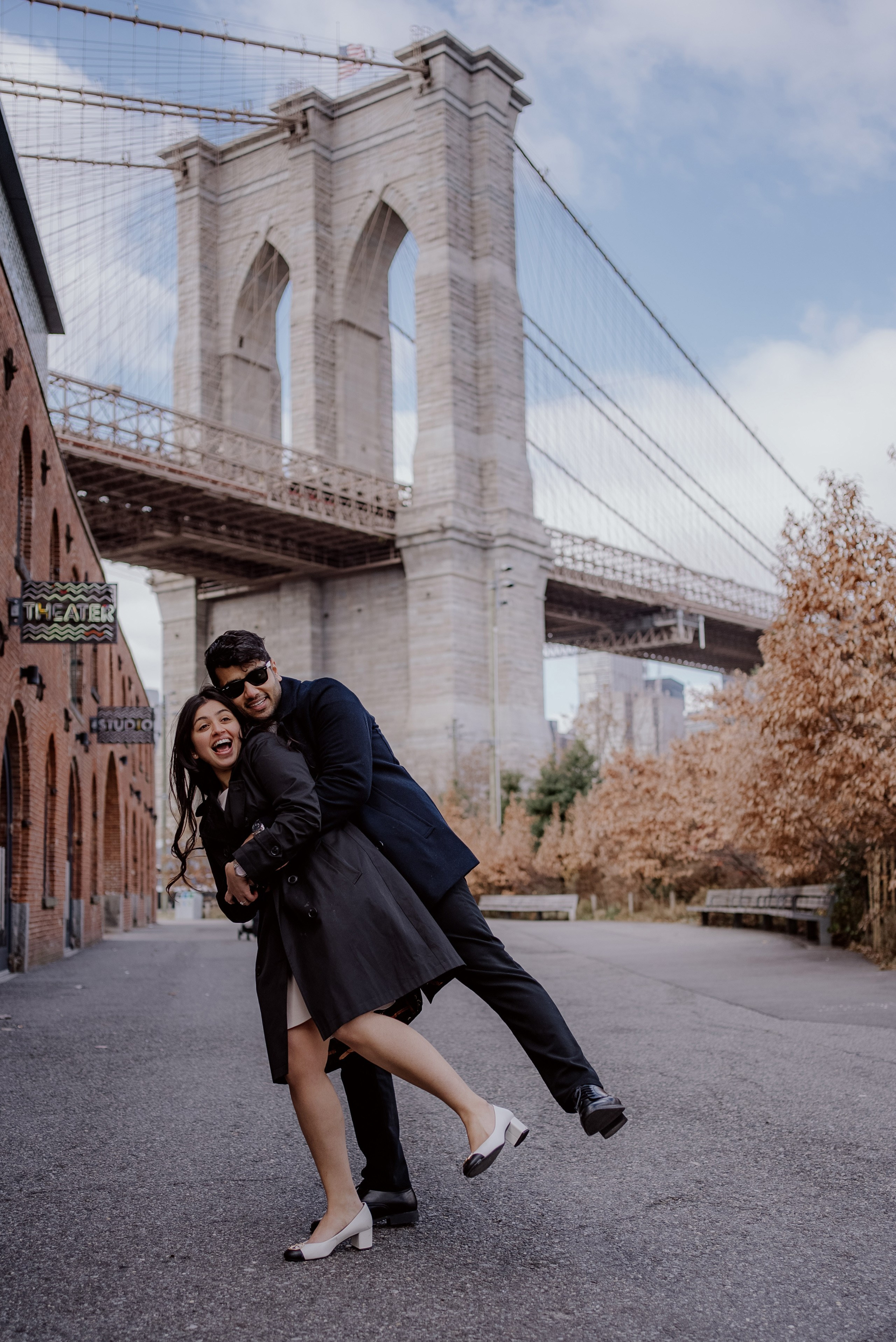 Pre-wedding shoot in New York. Videographer and photographer in New York // MAKAROV.VIDEO