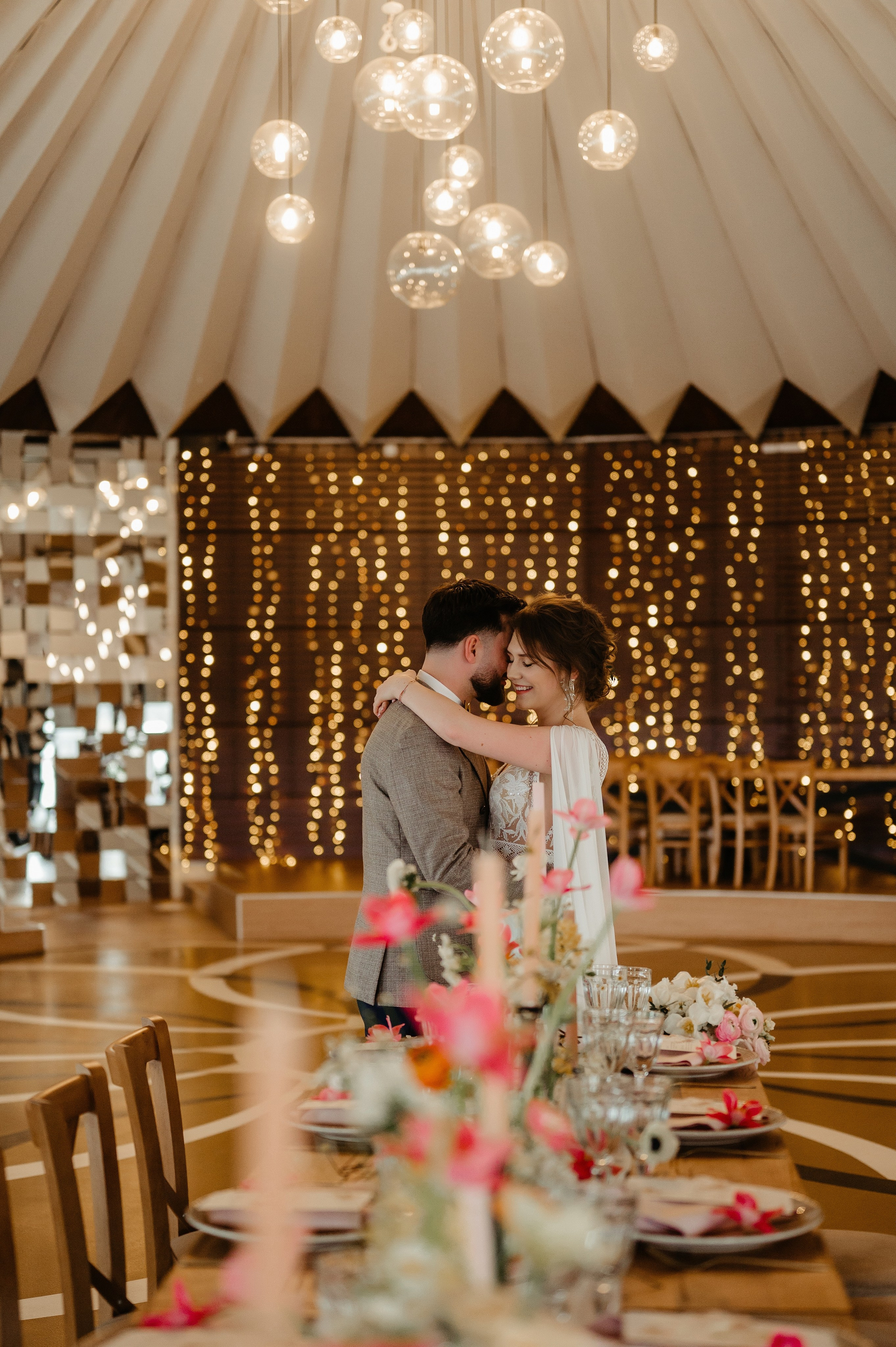 Fotograf nunta iasi fotograf evenimente fotograf nunta pret oferta. Proud Vision Weddings | Wedding Photography & Film — Servicii profesionale Foto Video Nunta Iasi