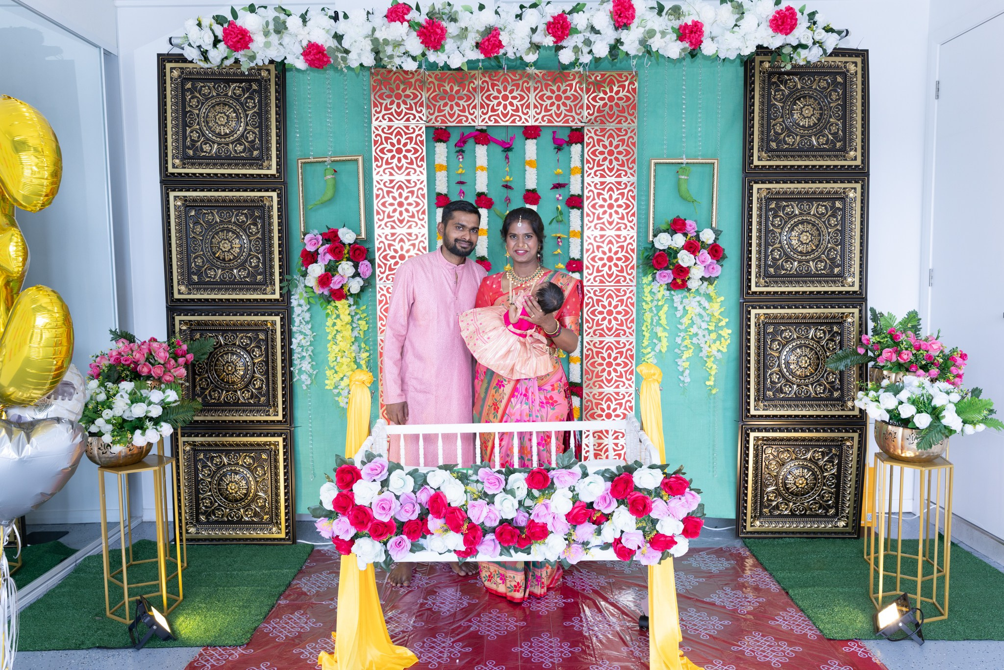 Myra’s 1st Birthday. MHCreative is family-oriented photographer based in SYDNEY