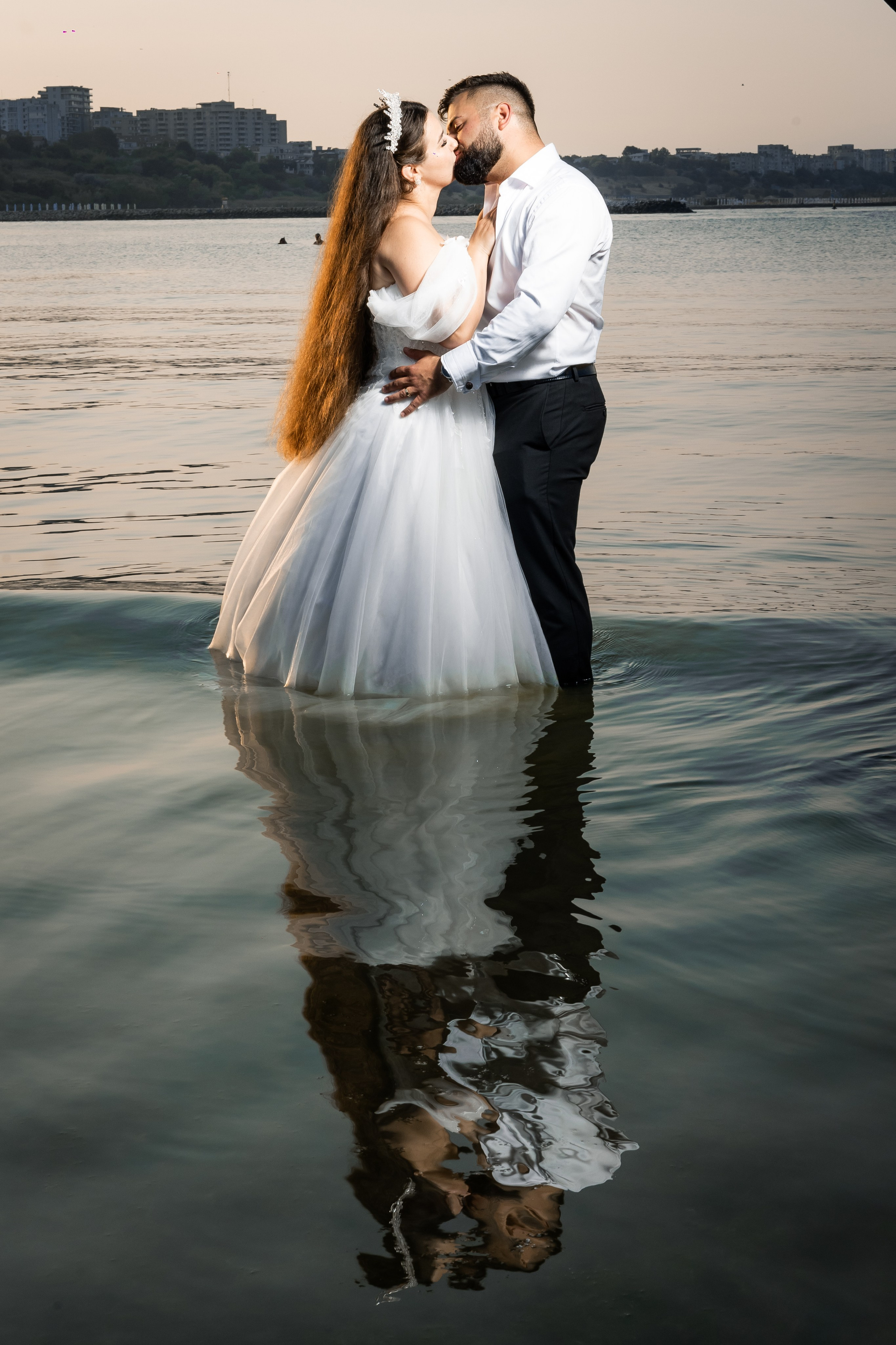 Andreea & Elvis Trash The Dress. MGS STUDIO