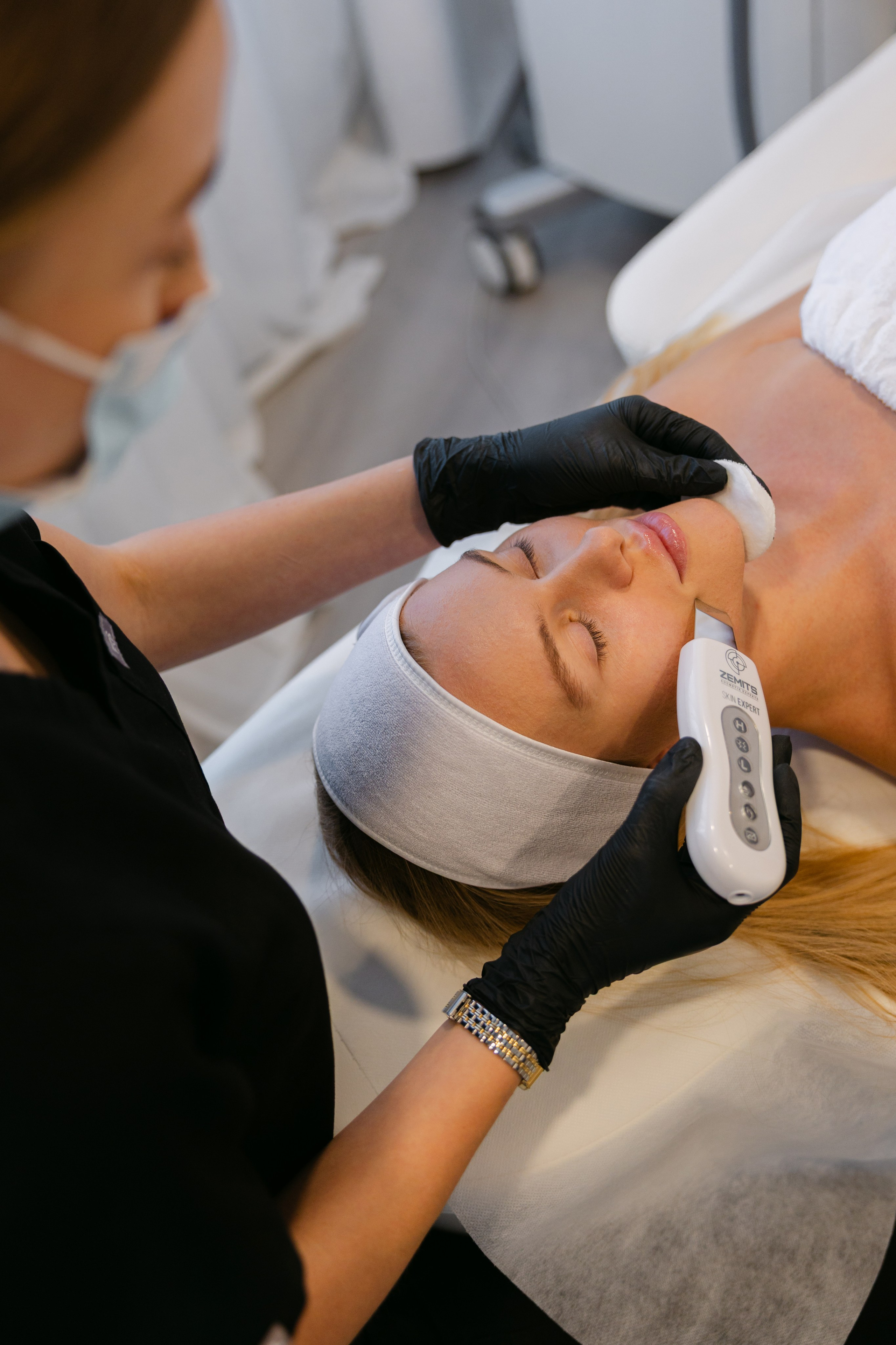 Aesthetic Specialist. Home