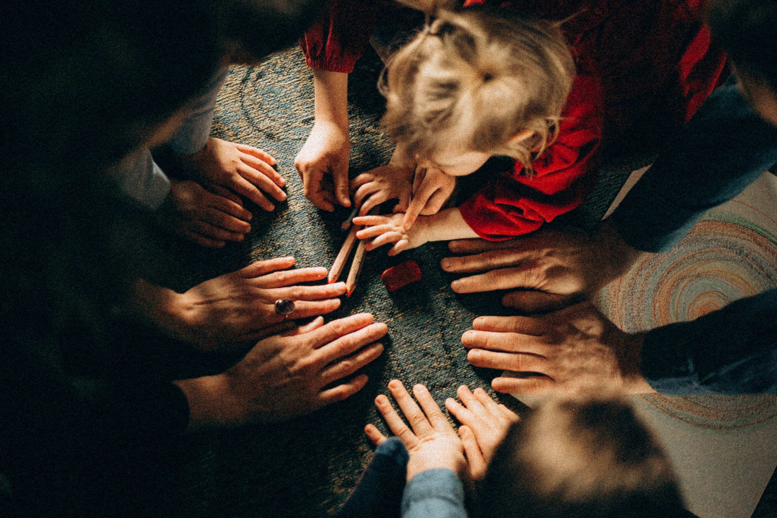 Когда мнго любви, много детей, много счастья