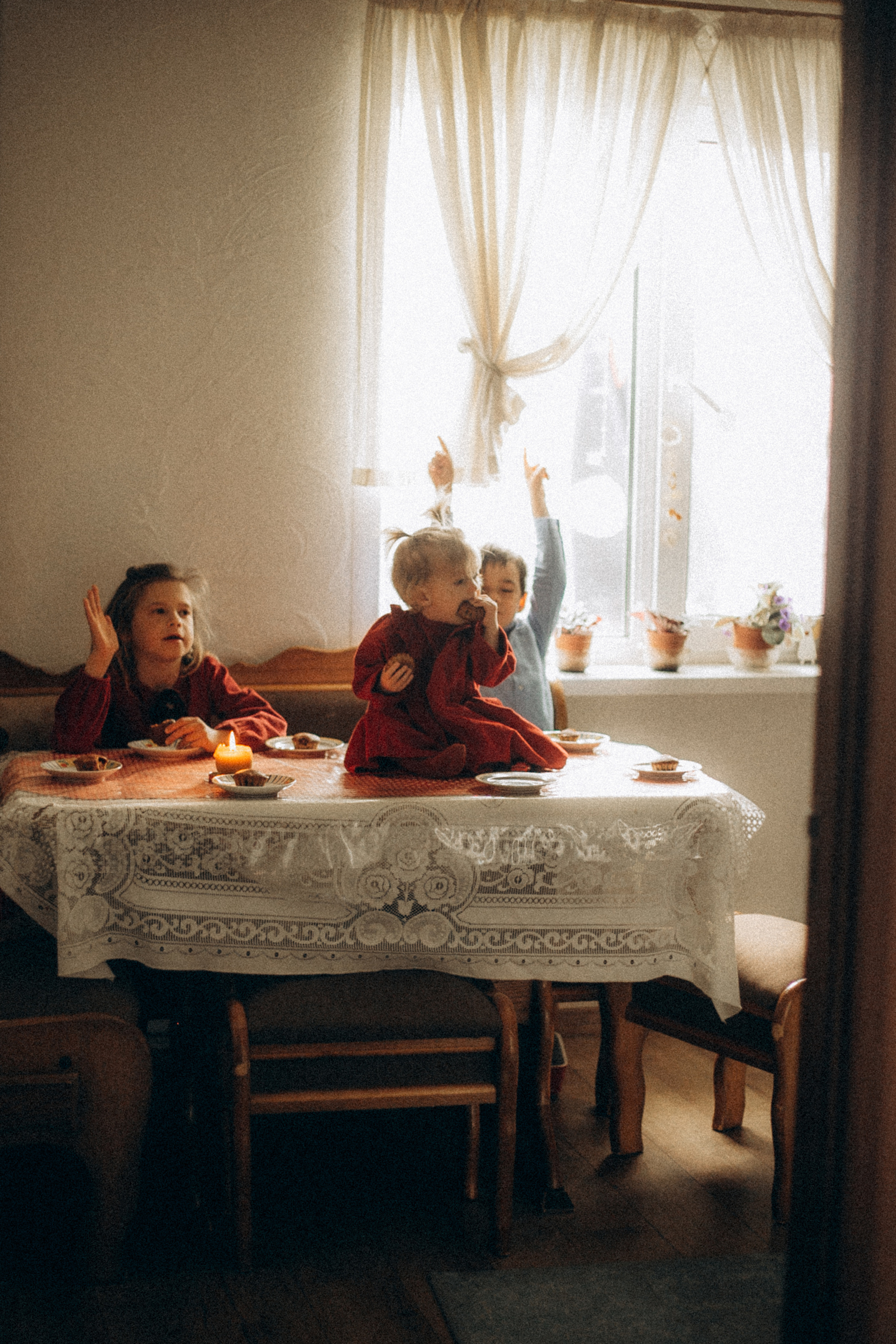 Когда мнго любви, много детей, много счастья