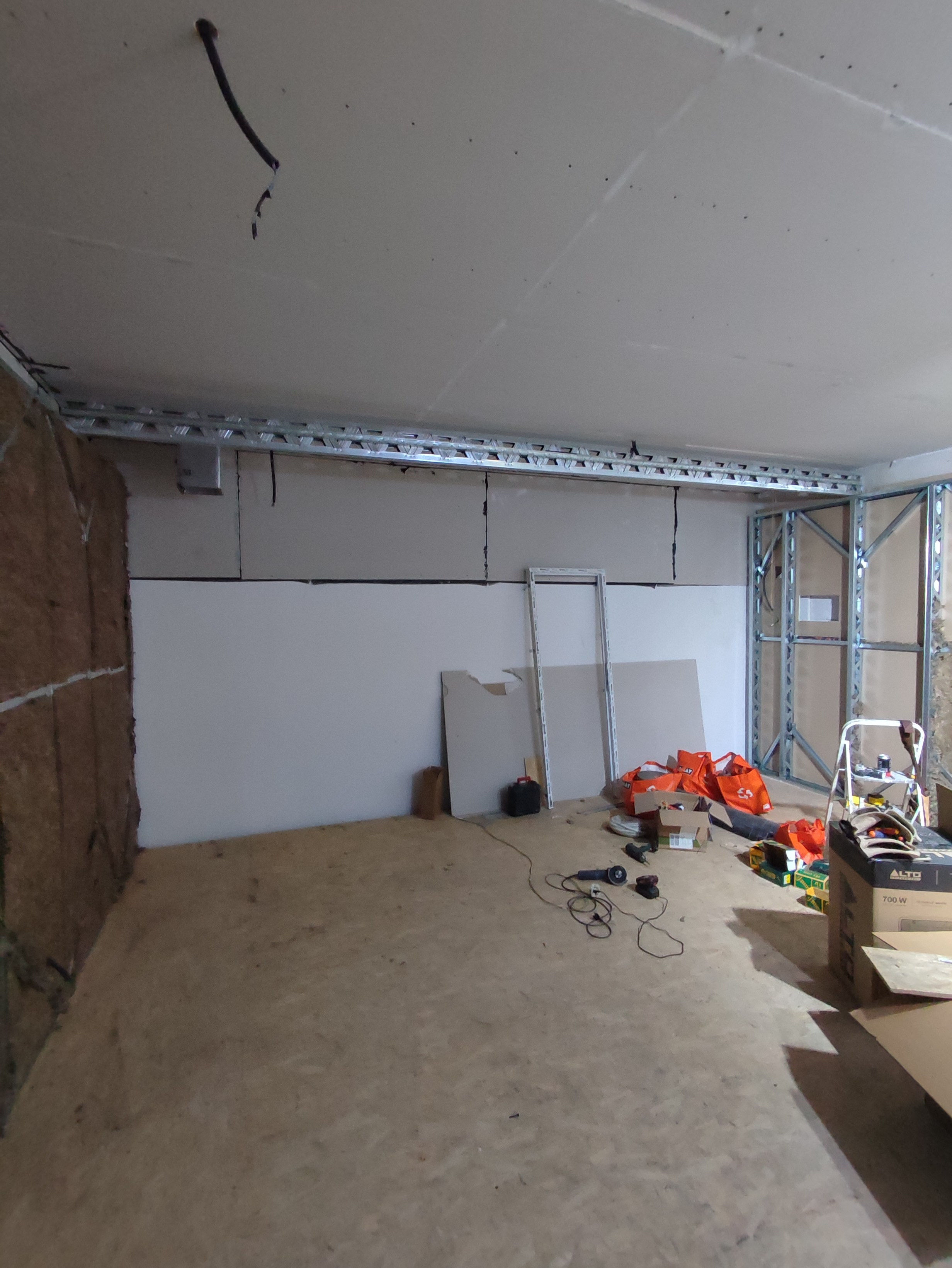 Proyectos. Reformas integrales de pisos, baños y cocinas con aislamiento acústico en Barcelona | B22 Reforma