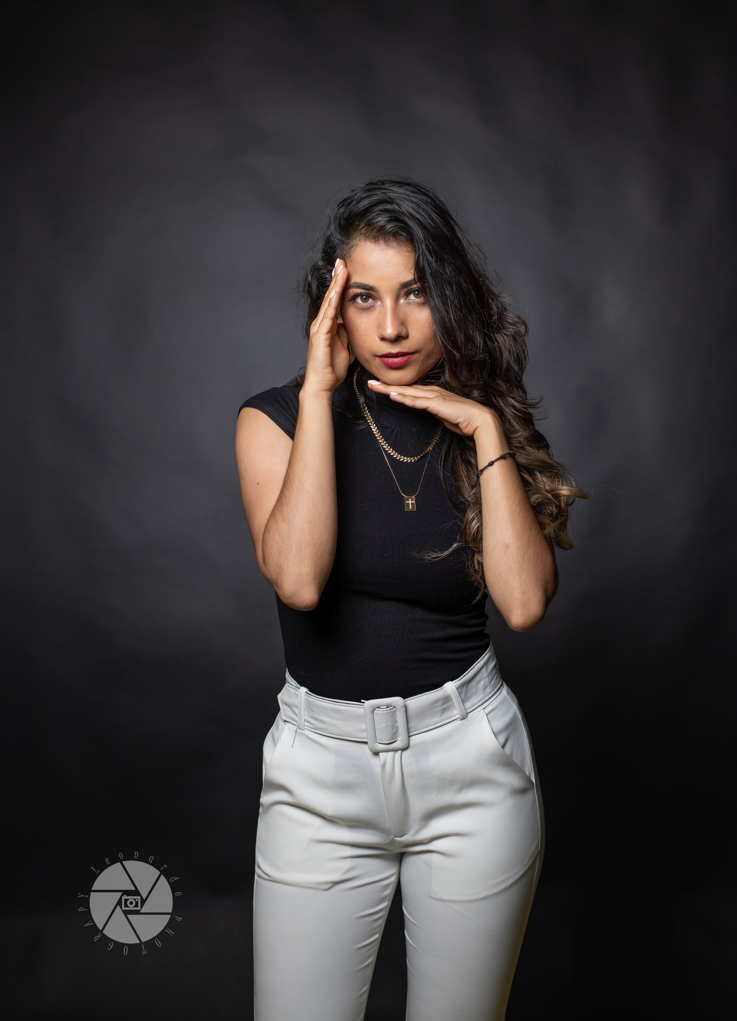 EN ESTUDIO. Leonardo Bautista Fotógrafo