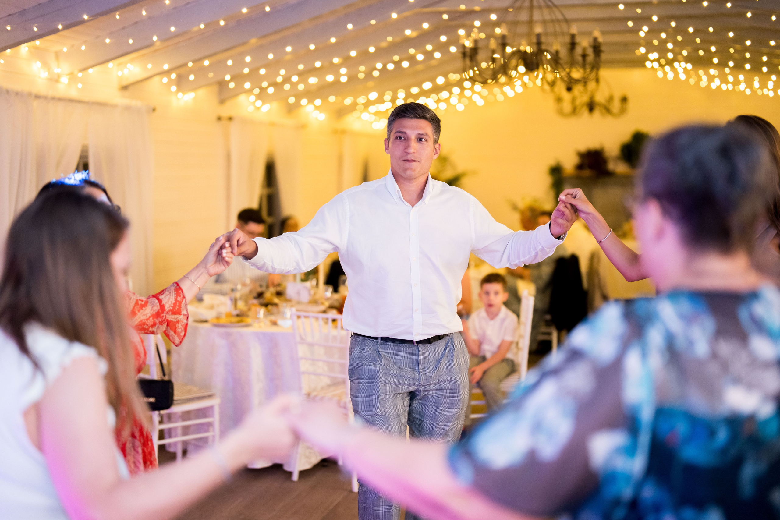 PARTY. Gabriel Florea — Fotograf nuntă București