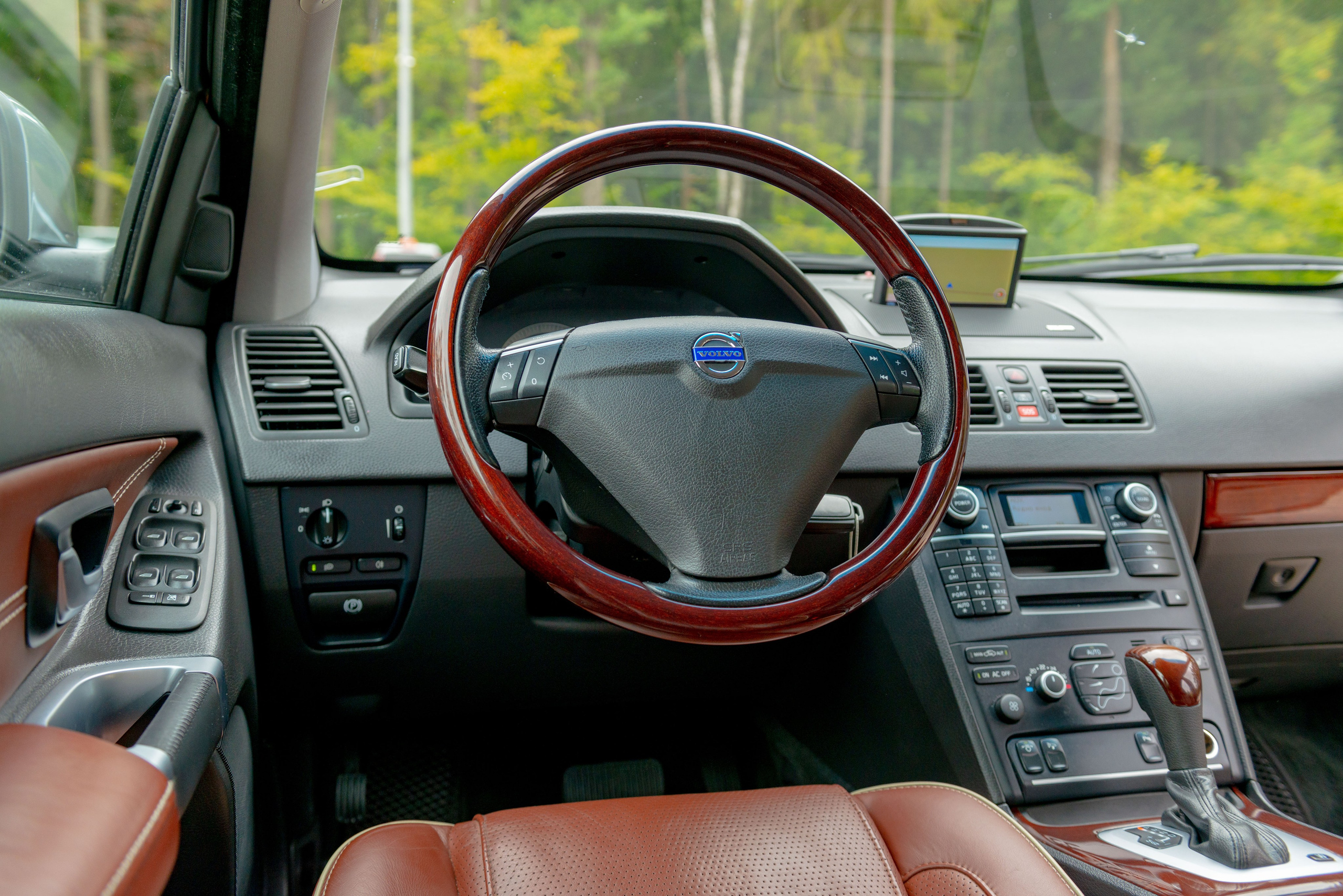 Фотосъемка автомобиля Volvo XC90. ФОТОГРАФ МЕКСИКА КИНТАНА-РОО