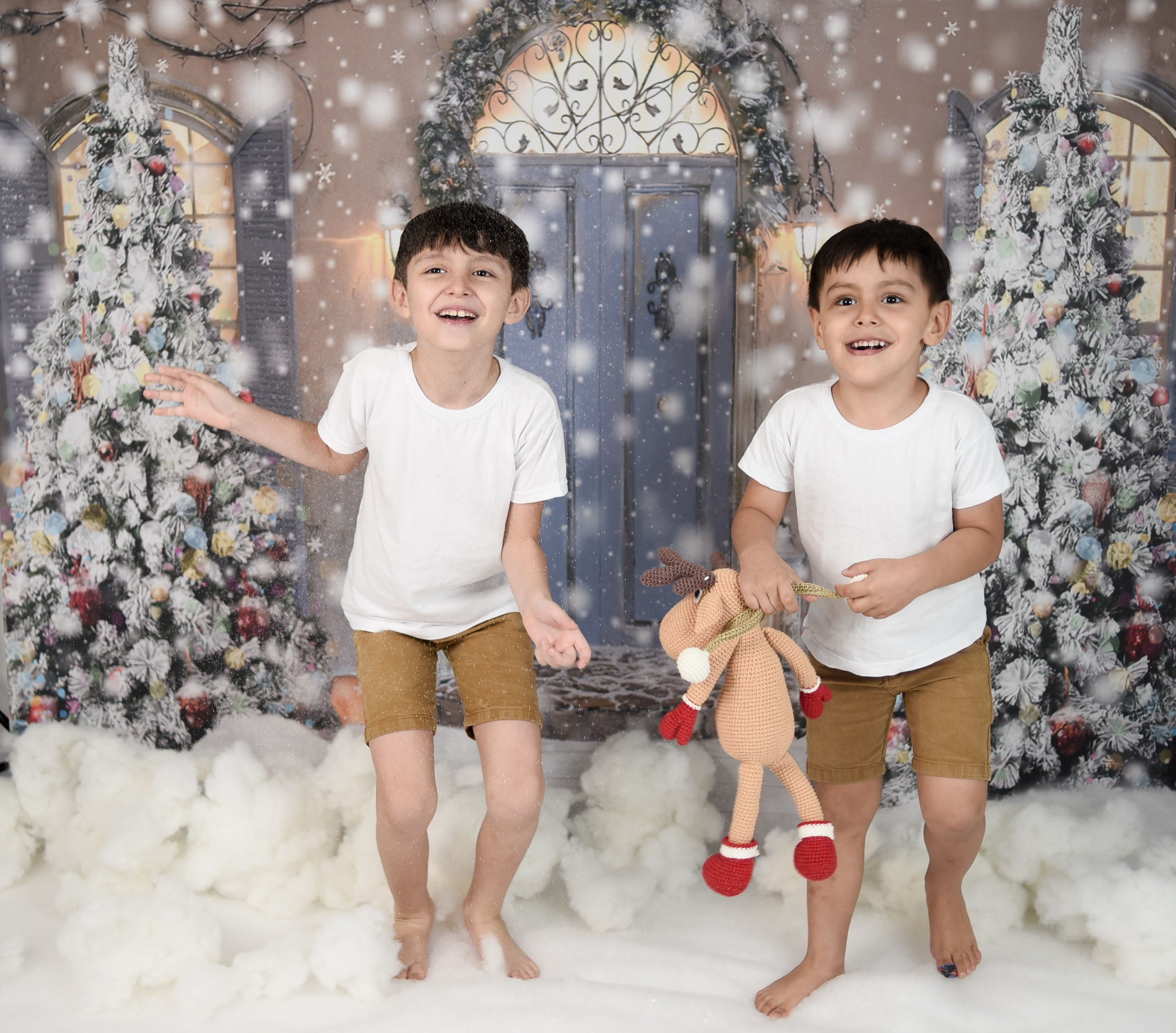 Sesión Navideña de Alaia y Familia. Fotografo de casamiento en misiones y fotógrafo de familia  Posadas