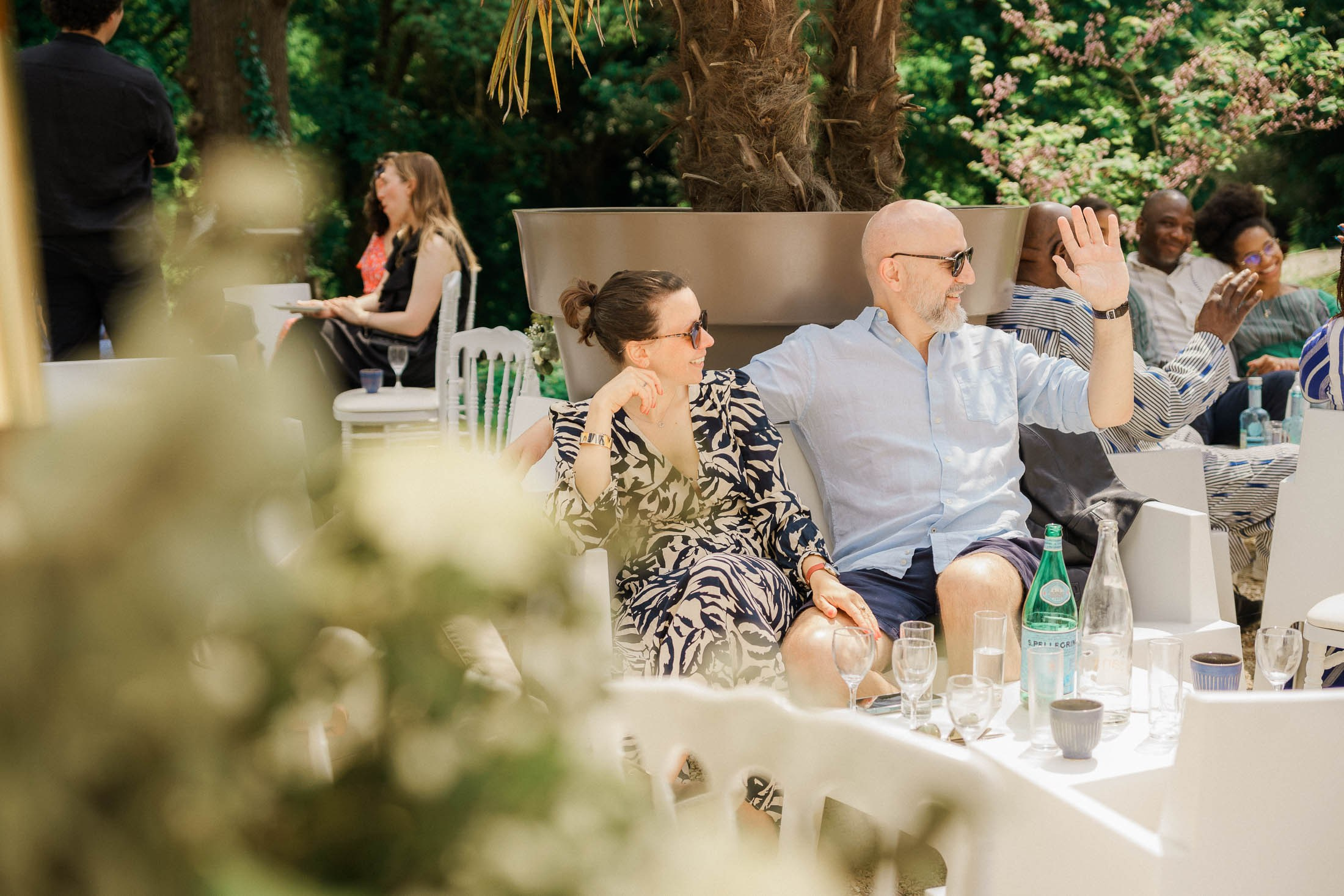 A Relaxed Day-After BBQ Party in France | Destination Wedding Photographer. StudioHappyMoment | Hääkuvaaja Helsinki, tunteikas ja dokumentaarinen kuvaus