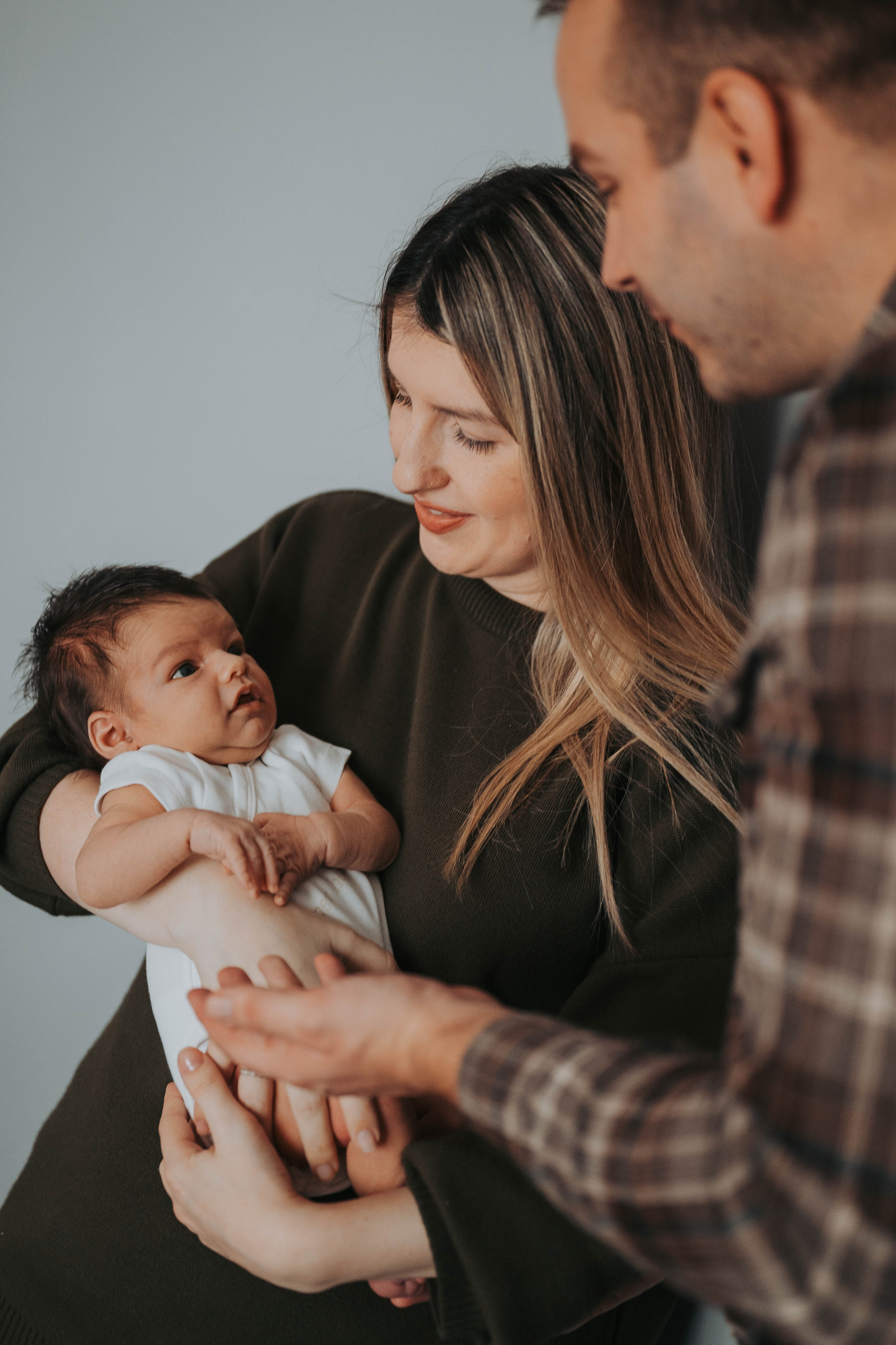 Vuk - fotografisanje bebe kod kuće. Dečiji i porodični fotograf