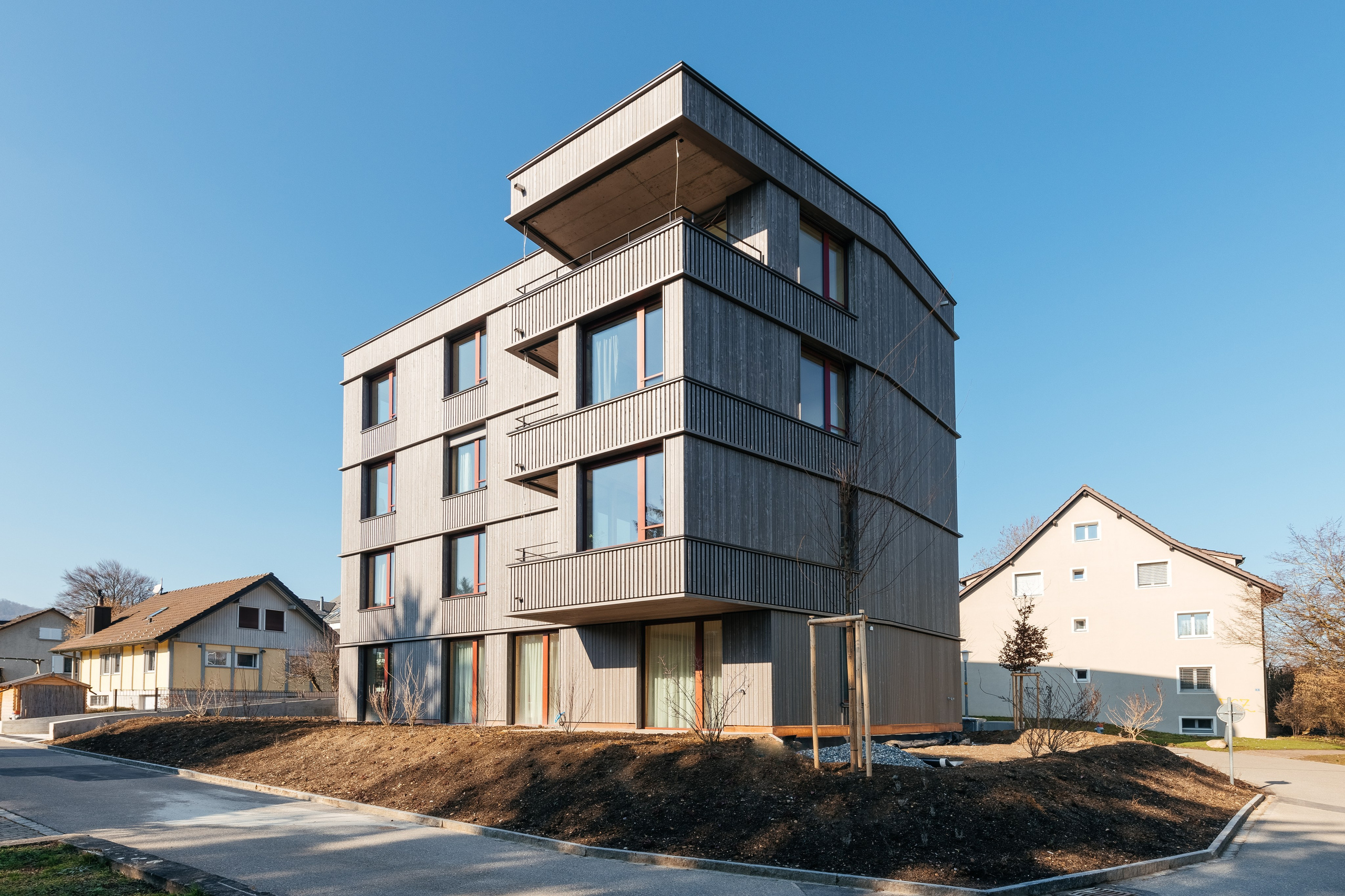 Wohnung, DIELSDORF, Kt. ZÜRICH. Hallo! Ich bin Elena und arbeite als Immobilienfotografin