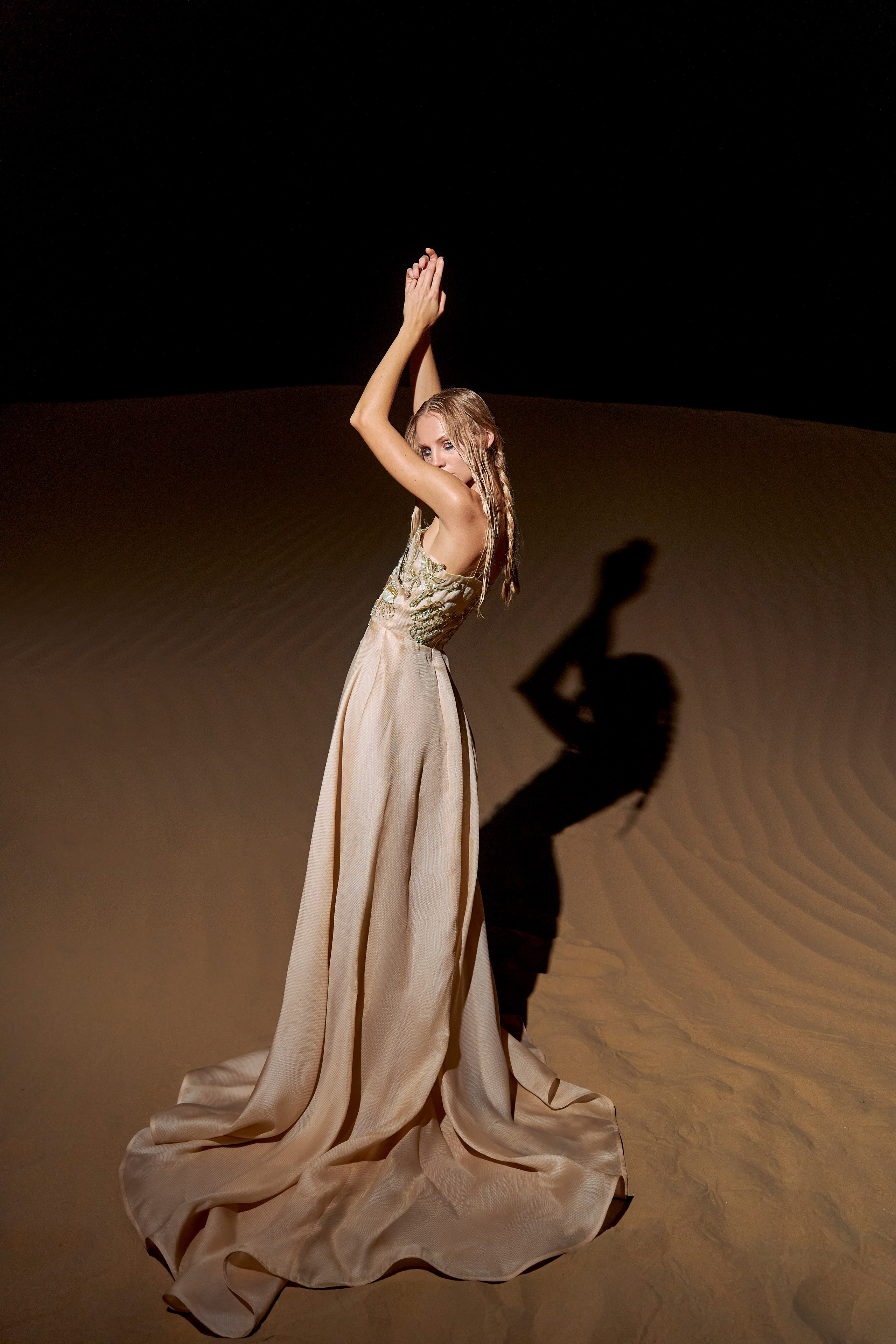 Nesty Odina dress. Photographer in Dubai. Фотограф Дубай