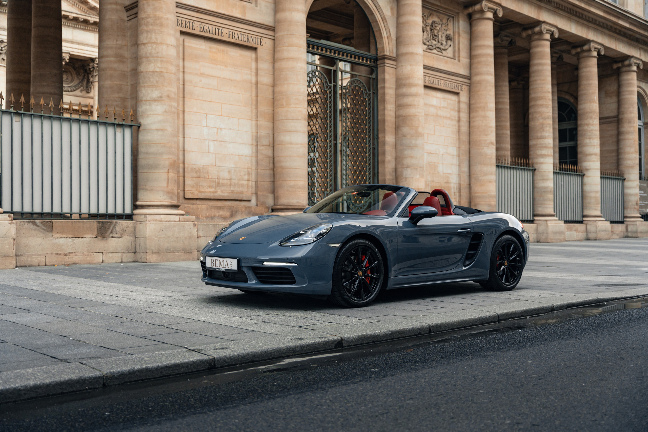 Porsche 718 Boxster. Photographe de voitures à Paris — Vitalii Motruk